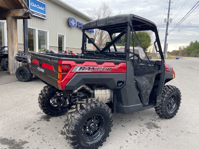 2026 Polaris RANGER XP® 1000 Premium Sunset red - Photo 5