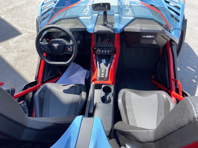 2025 Slingshot SLINGSHOT R  auto Drive  Royal Red - Photo 5
