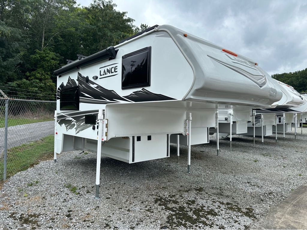 2026 Lance Truck Camper 850