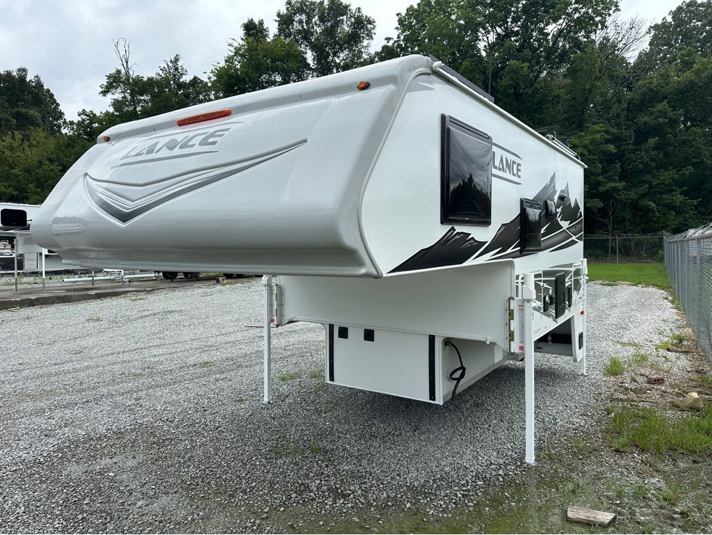 2026 Lance Truck Camper 850