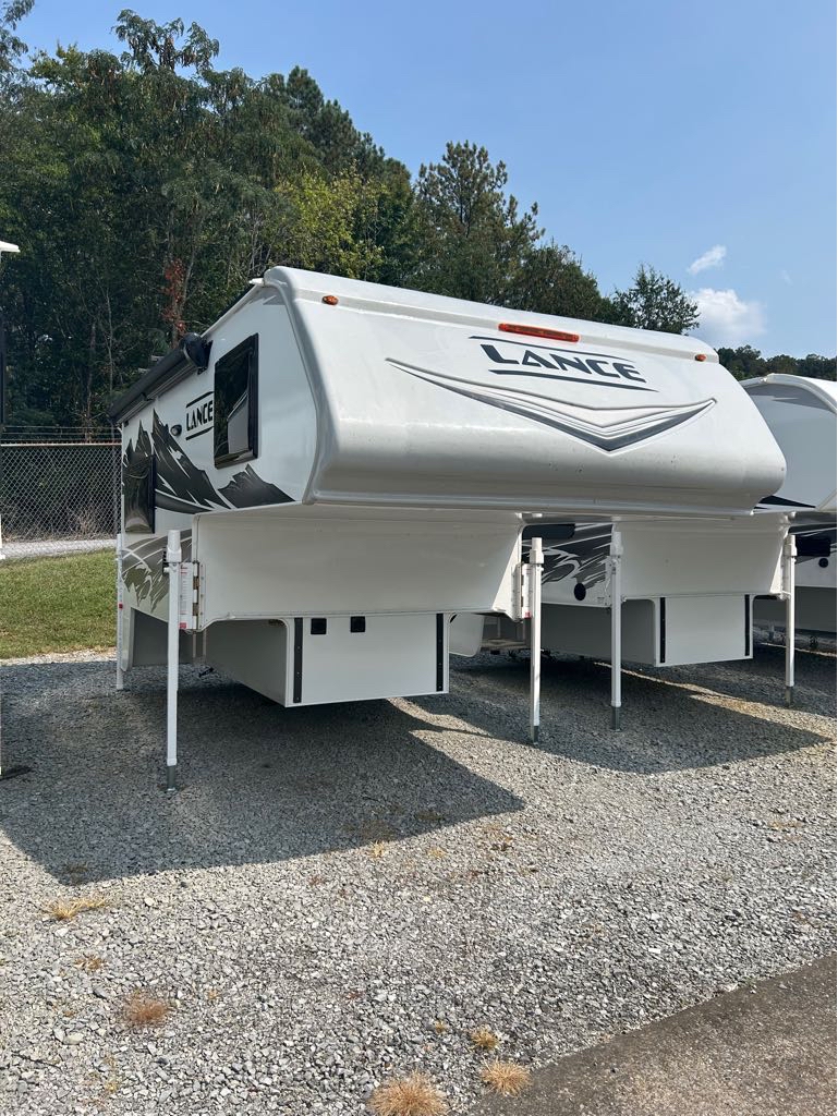 2026 Lance Truck Camper 850
