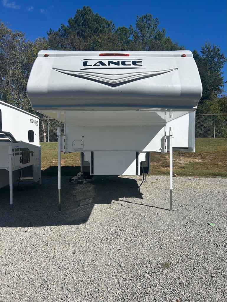 2026 Lance Truck Camper 1172
