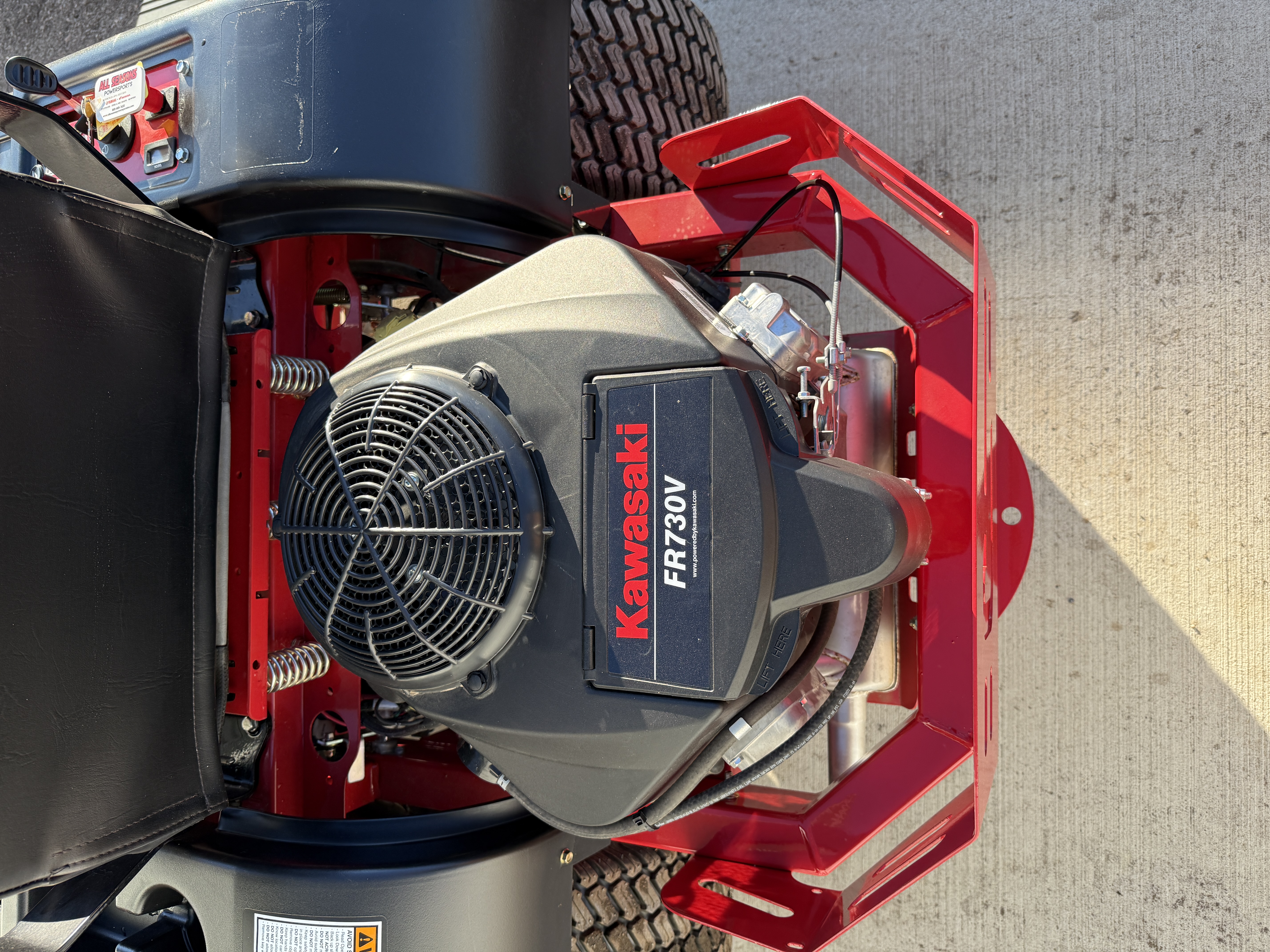2023 Country Clipper XLT 24HP KAW JOYSTICK for Sale | All Seasons 