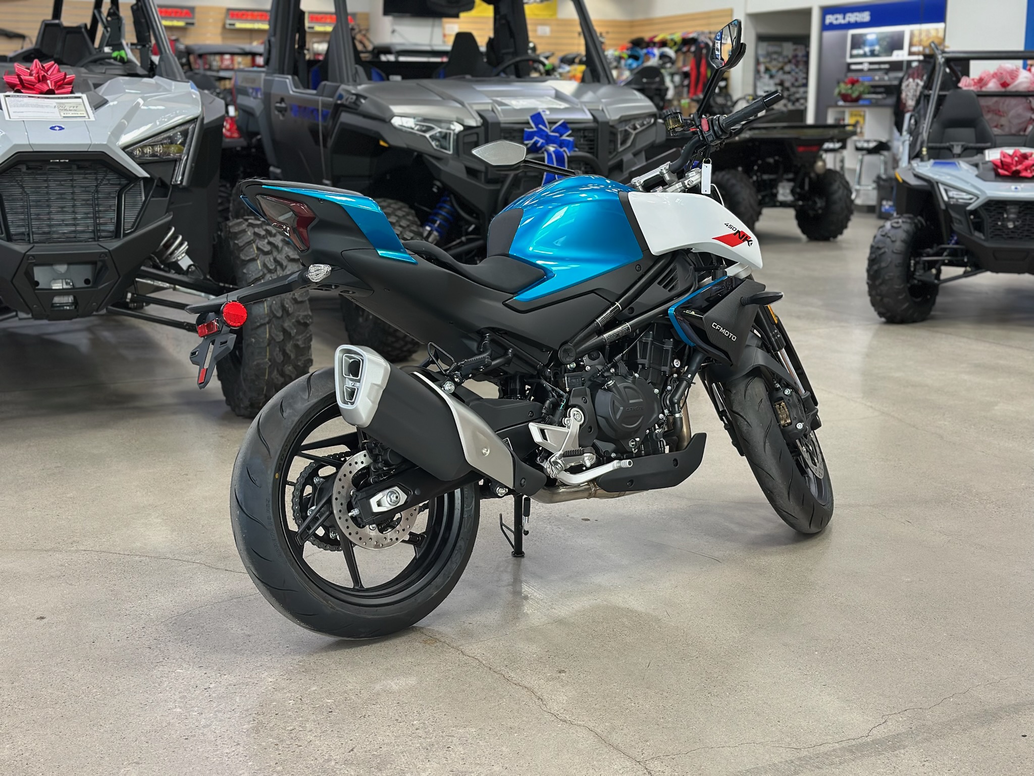 2024 CFMOTO C450NK: ZEPHYR BLUE - Photo 5