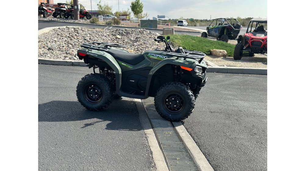 2025 CFMOTO CFORCE 400 HUNTER GREEN - Photo 6