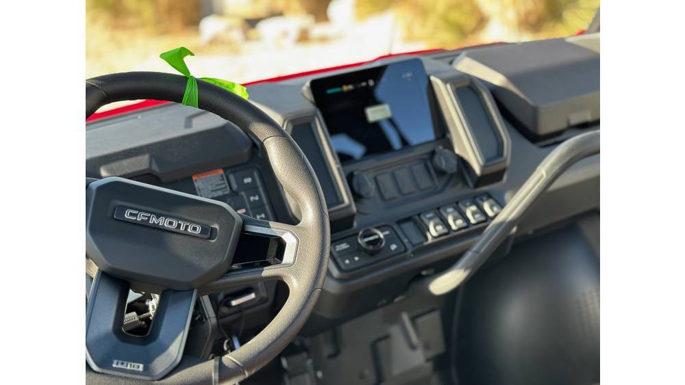 2025 CFMOTO CFMOTO U1000 PRO BORDEAU RED - Photo 10