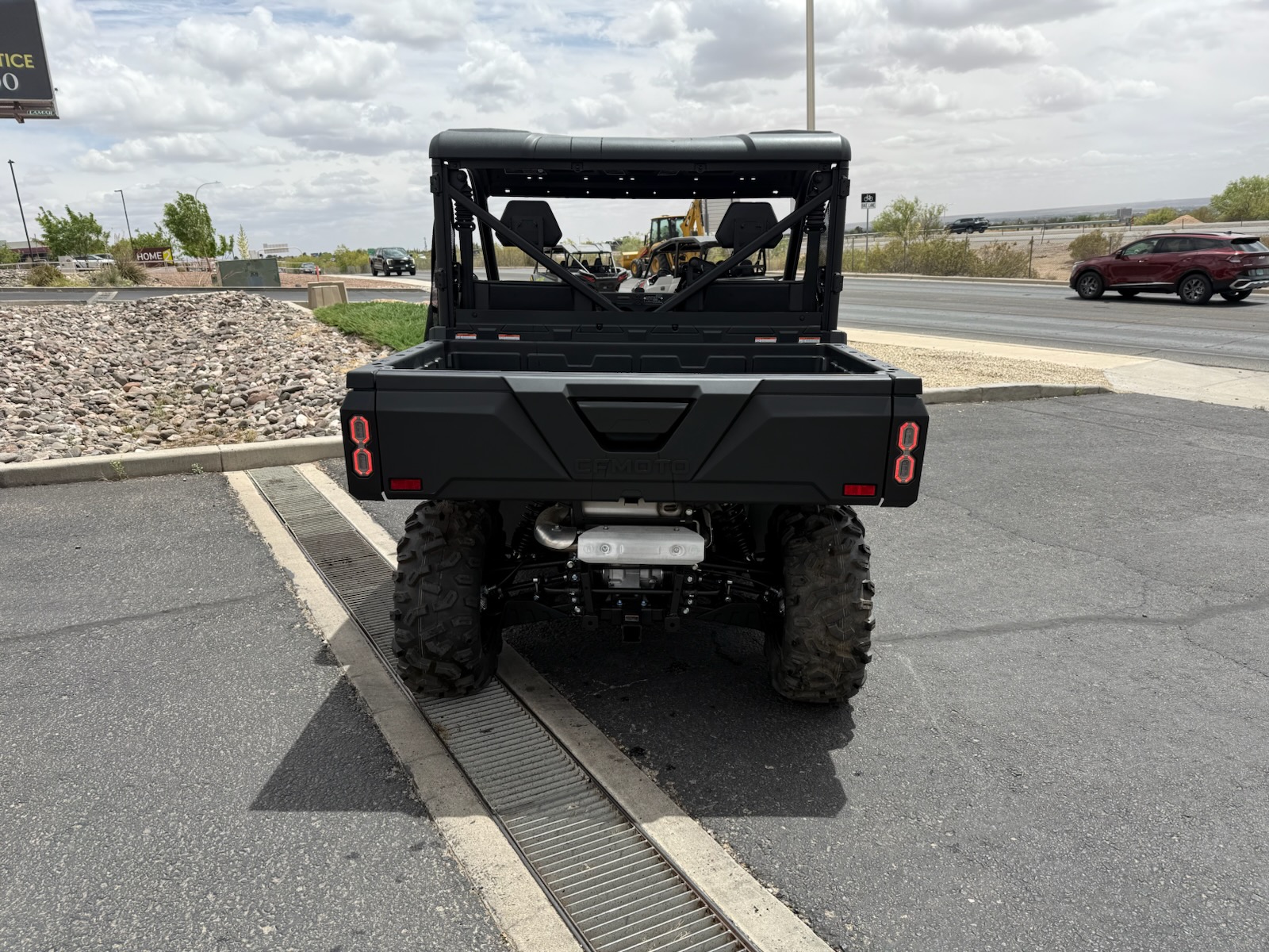2025 CFMOTO UFORCE 1000 NEBULA BLACK - Photo 5