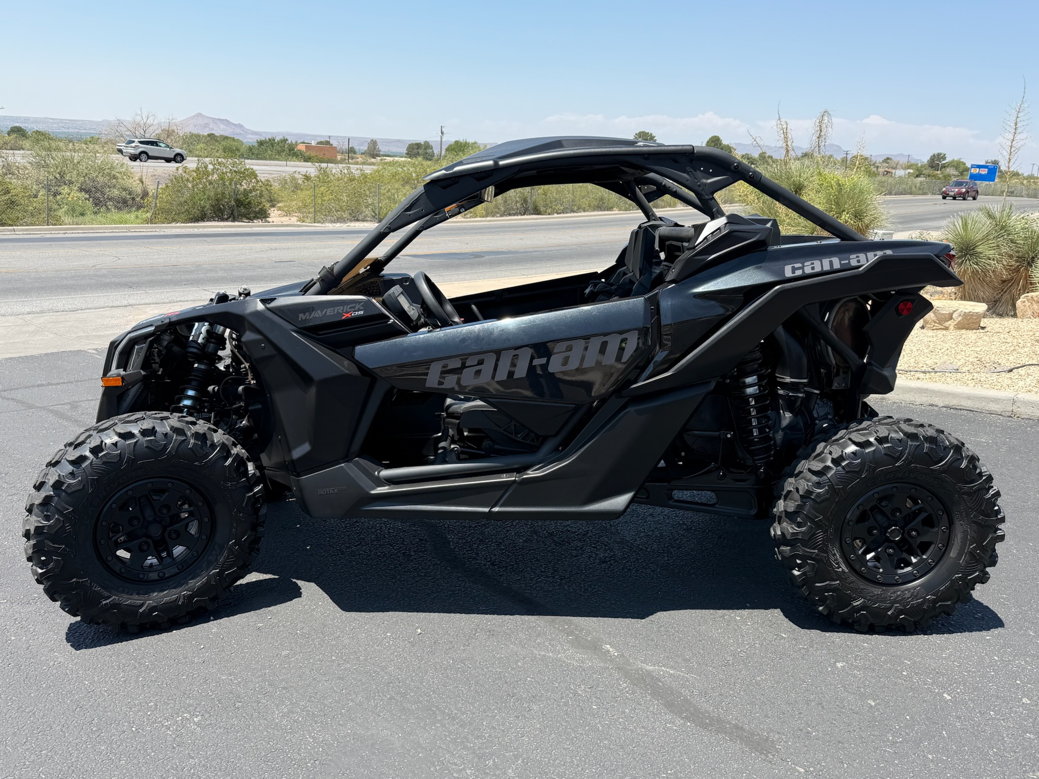2024 Can-Am 2024 CAN-AM MAVERICK X3 XDS TURBO RR - Photo 3