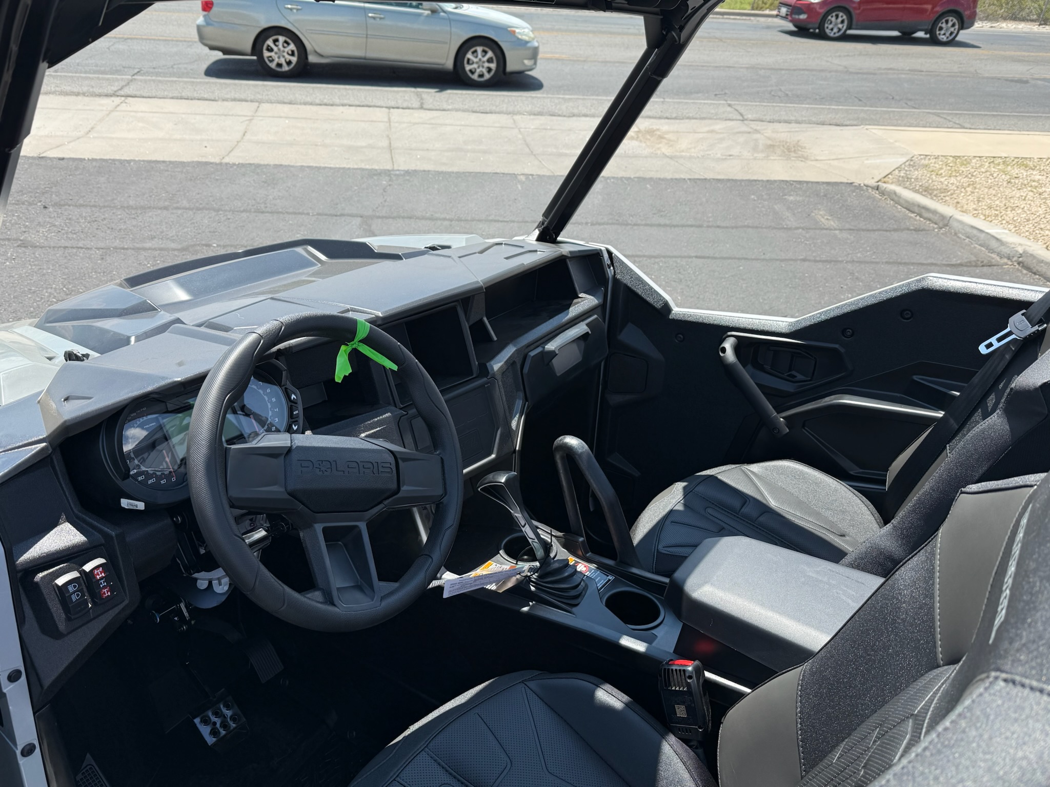 2026 Polaris 2026 POLARIS GENERAL 1000 Sport - Ghost Gray - Photo 6