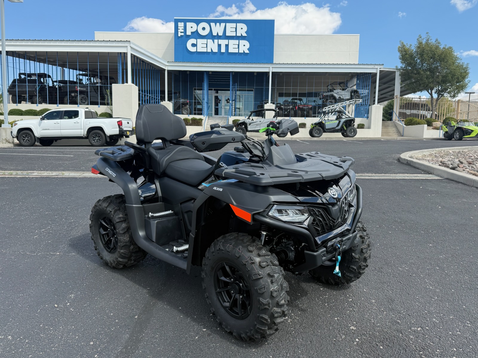 2026 CFMOTO CFORCE 600 TOURING NEBULA BLACK 2026