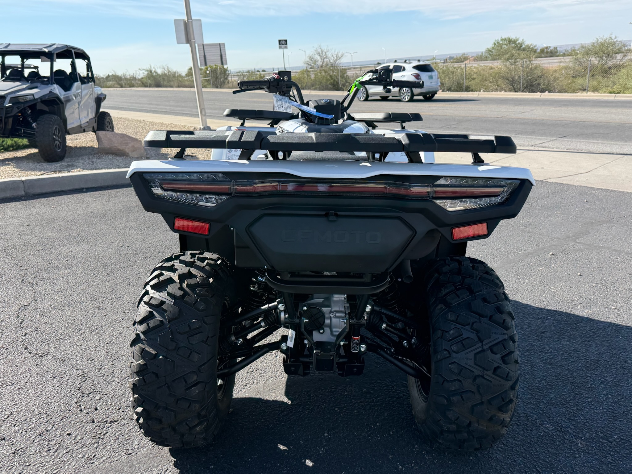 2026 CFMOTO CFORCE 500S PEARL WHITE 2026 - Photo 4