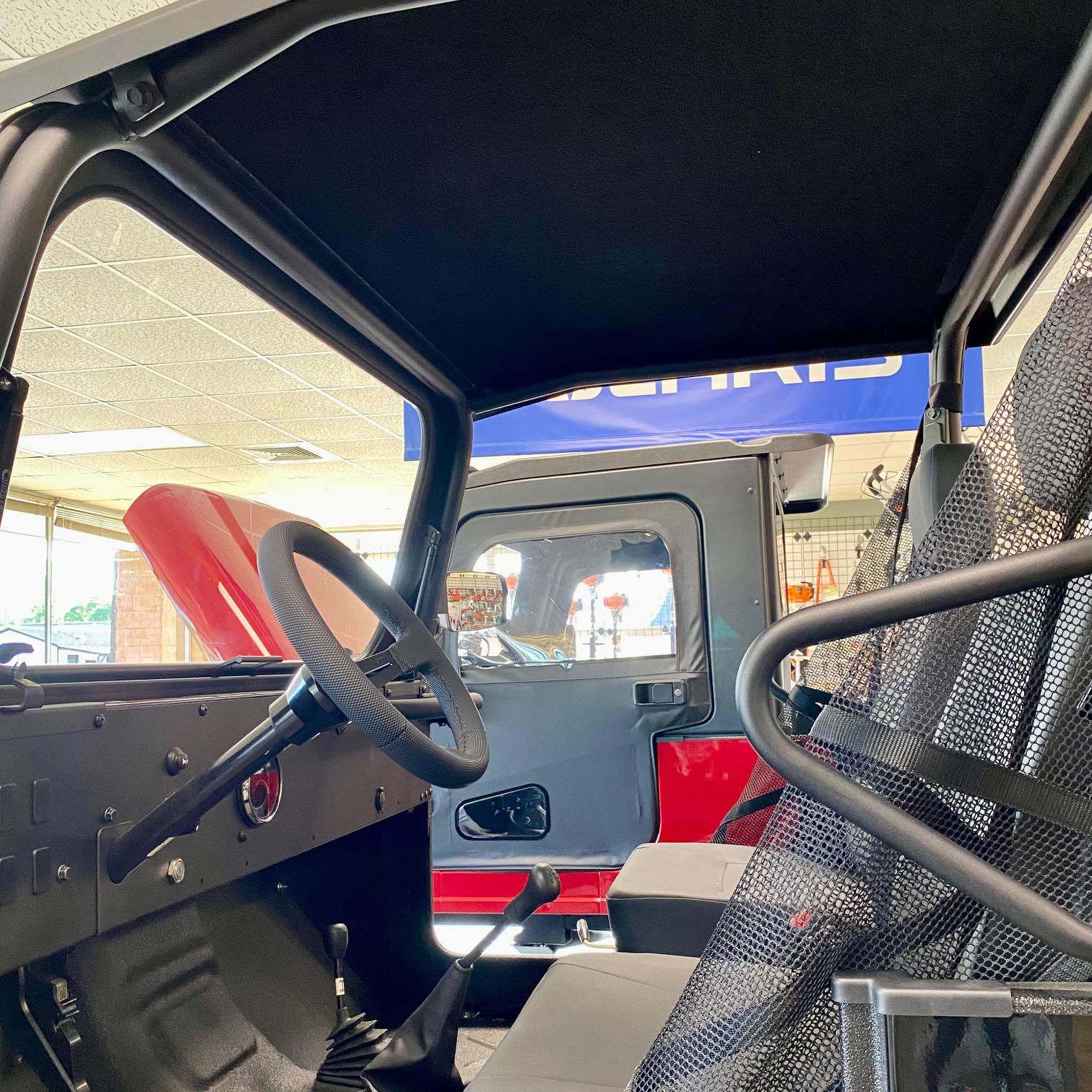 2024 Mahindra Roxor HD base - Black - Photo 8