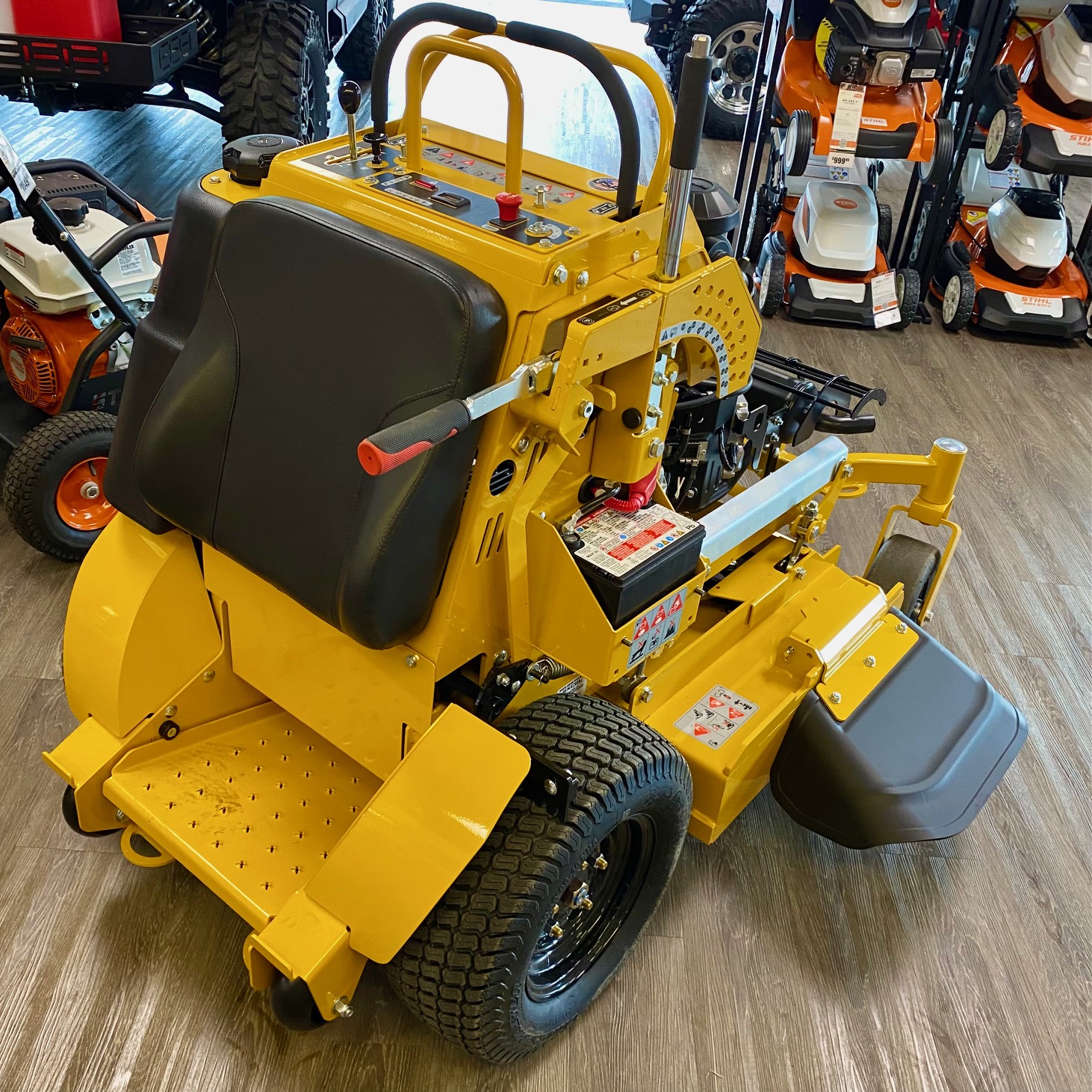 2025 Hustler Turf Equipment Super S 36" Kawasaki FX600 - Photo 5