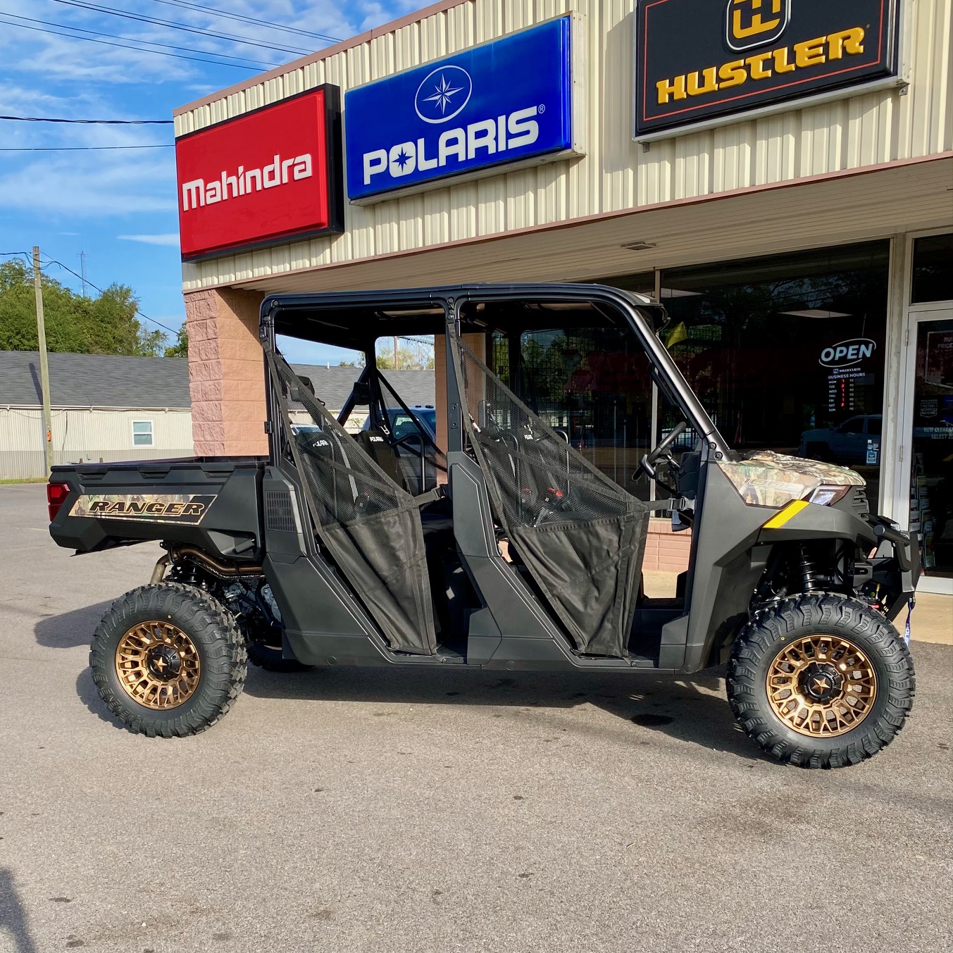 2026 Polaris Ranger® Crew 1000 Premium - Camo - Photo 2