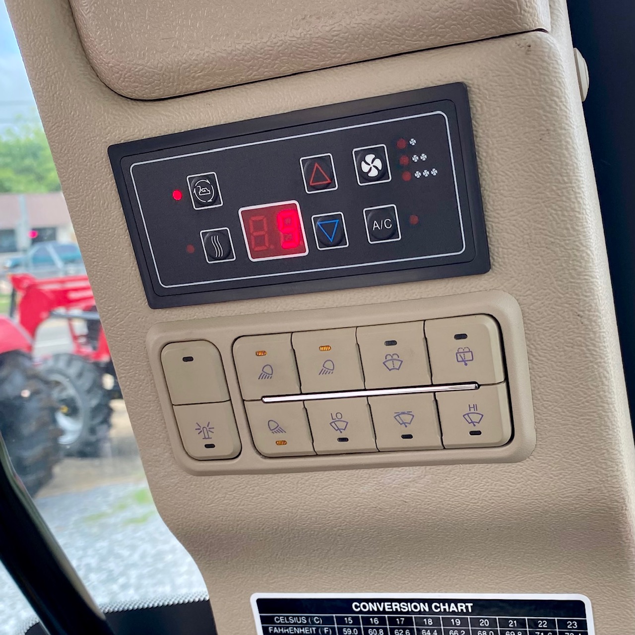2025 Mahindra 6075 POWER SHUTTLE CAB 0%-60 - Photo 6