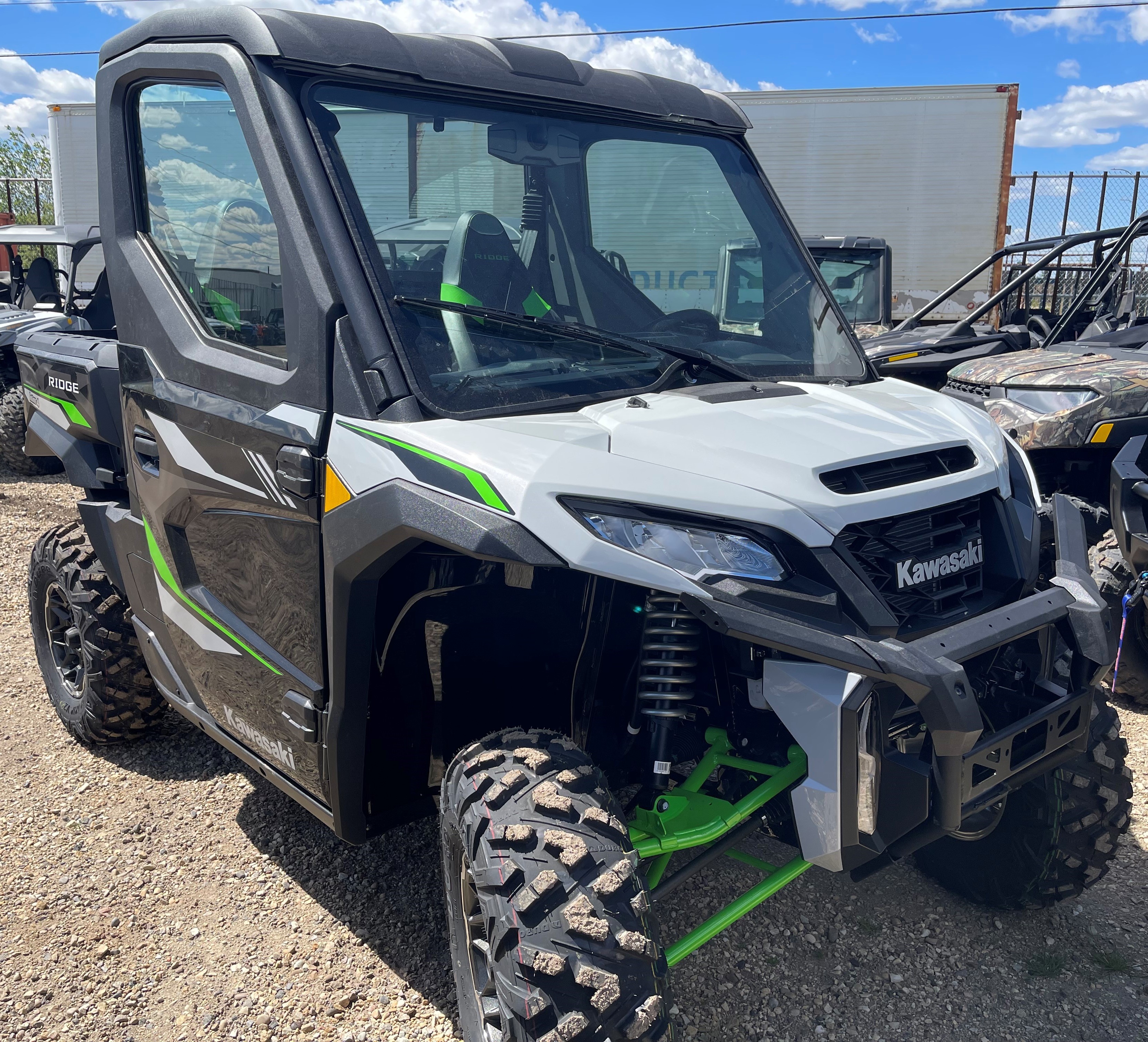 2024 Kawasaki RIDGE XR HVAC - Ice Grey - Photo 4