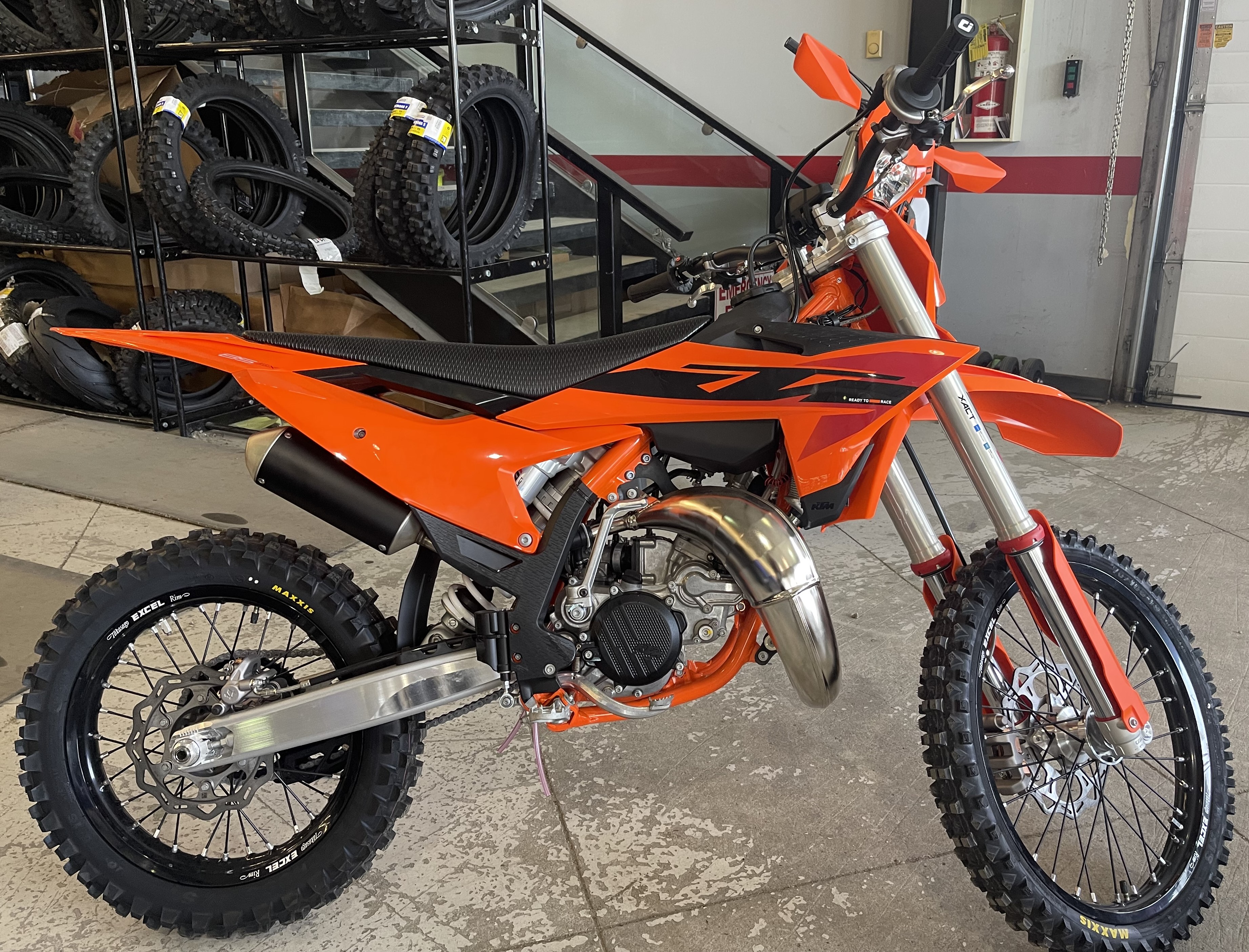 2025 KTM 85 SX 19/16 - Photo 3