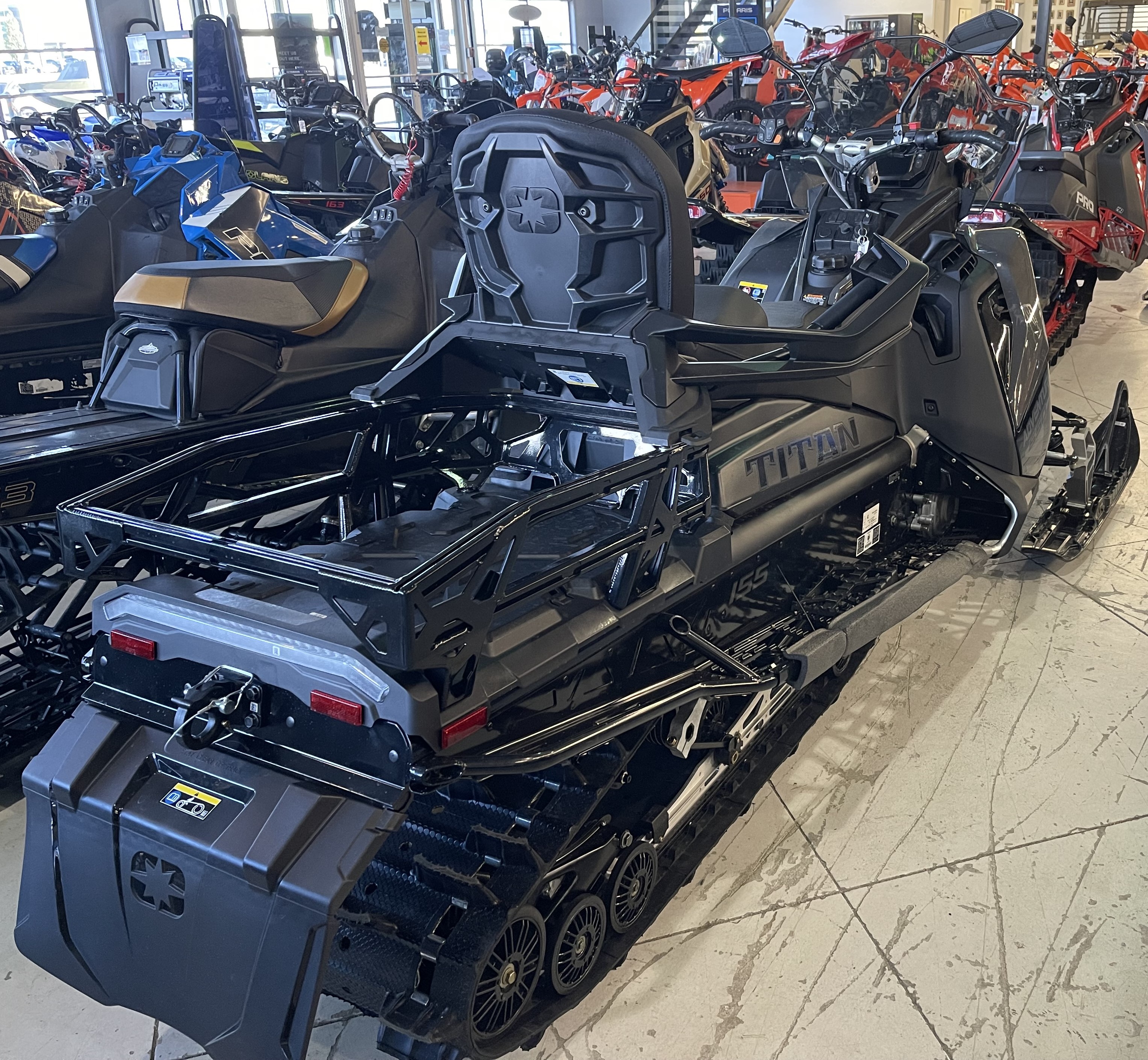 2025 Polaris 650 TITAN Adventure 155 1.8" - Photo 5