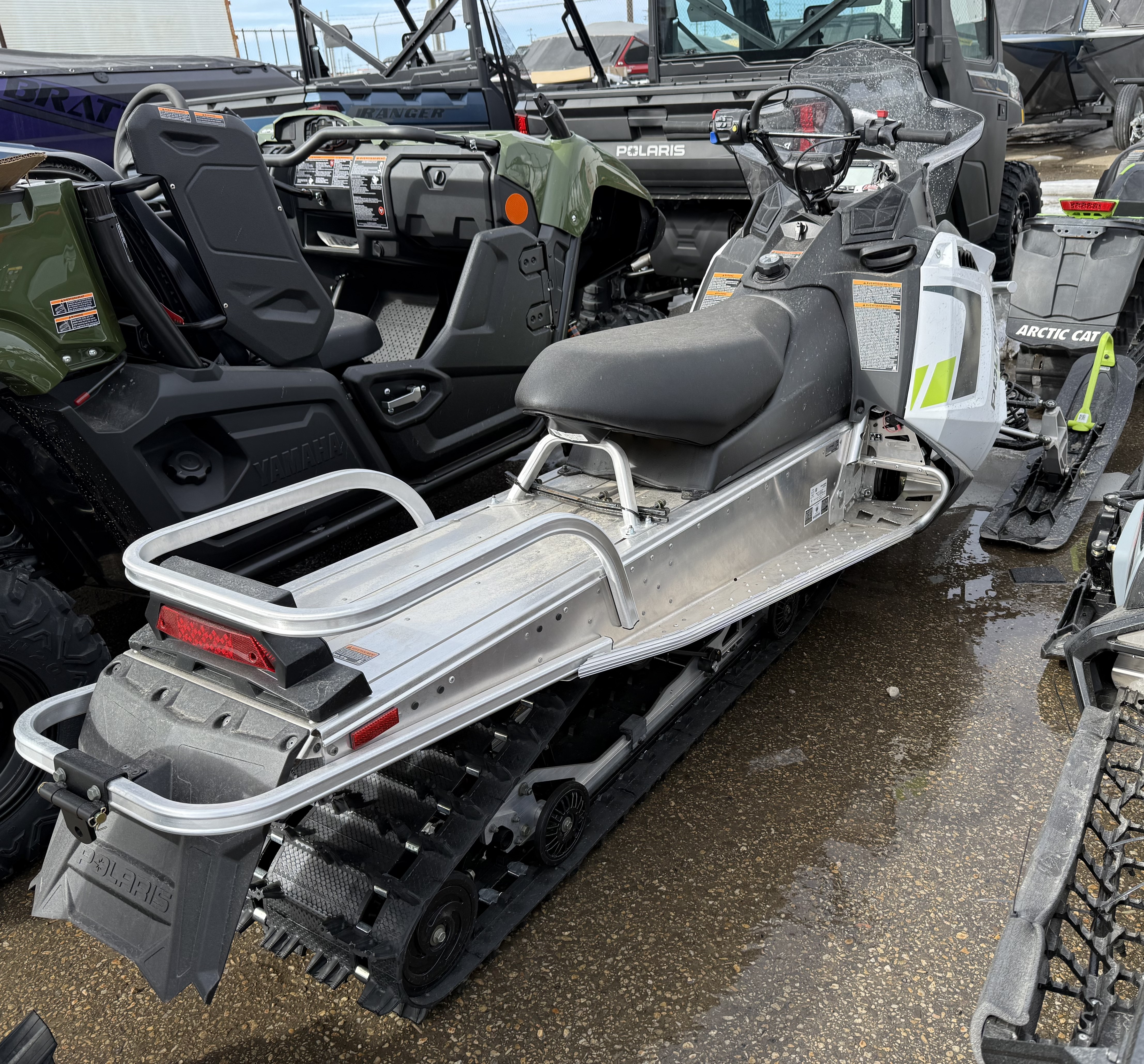 2025 Polaris 550 Voyageur 155 - Photo 3