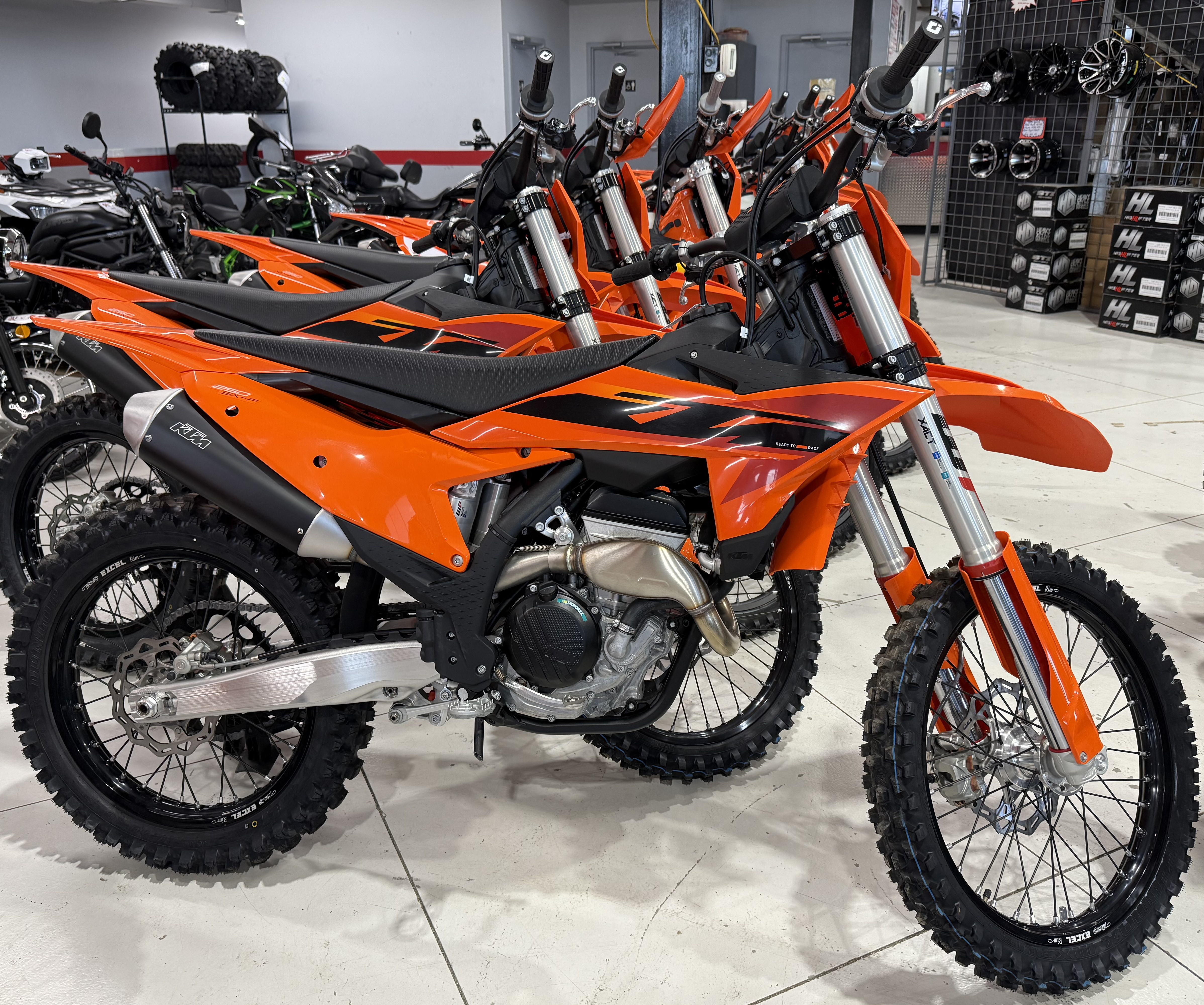2025 KTM 250 SX-F (DEMO SELL)