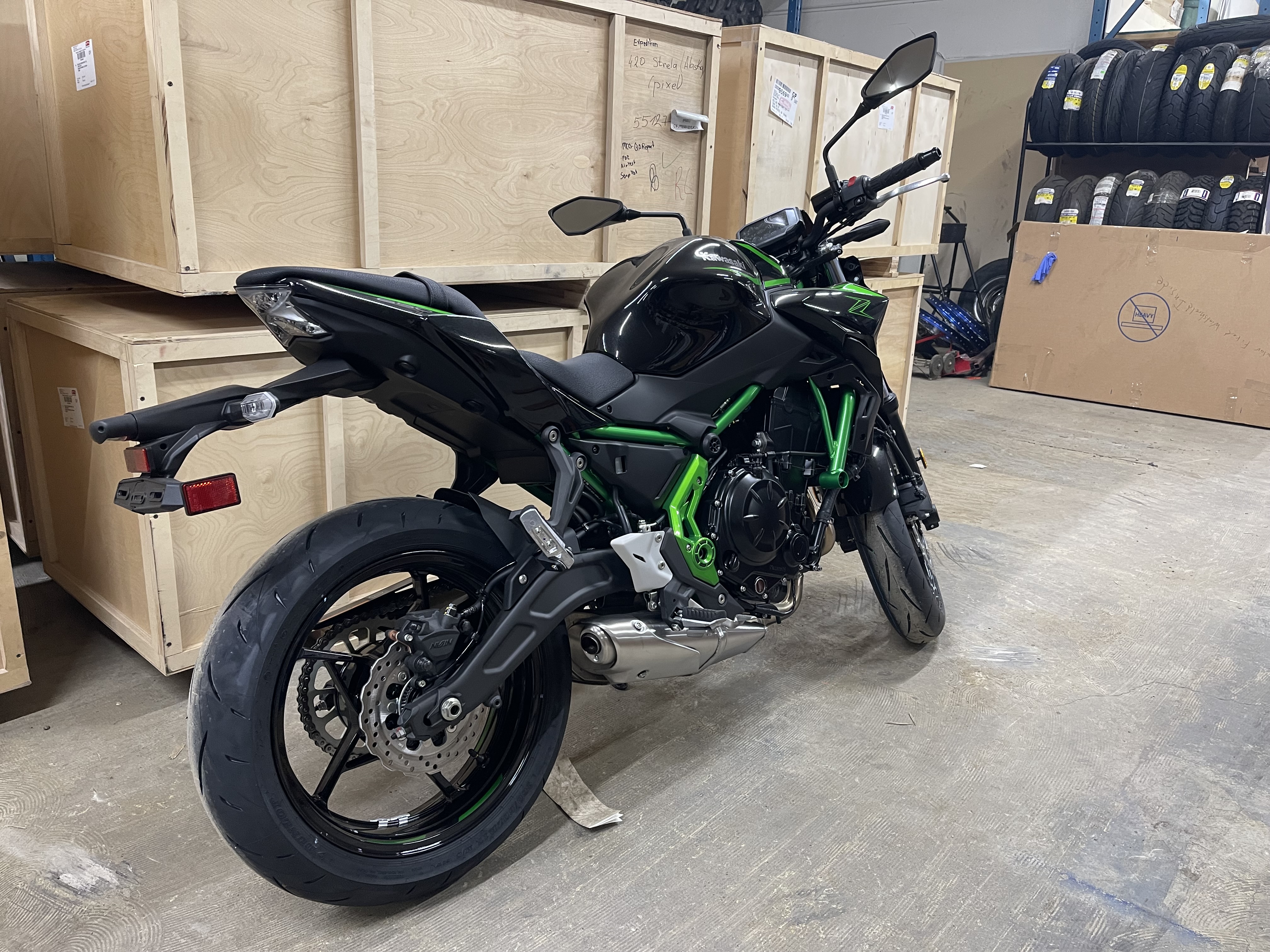 2025 Kawasaki Z650 ABS - Photo 8