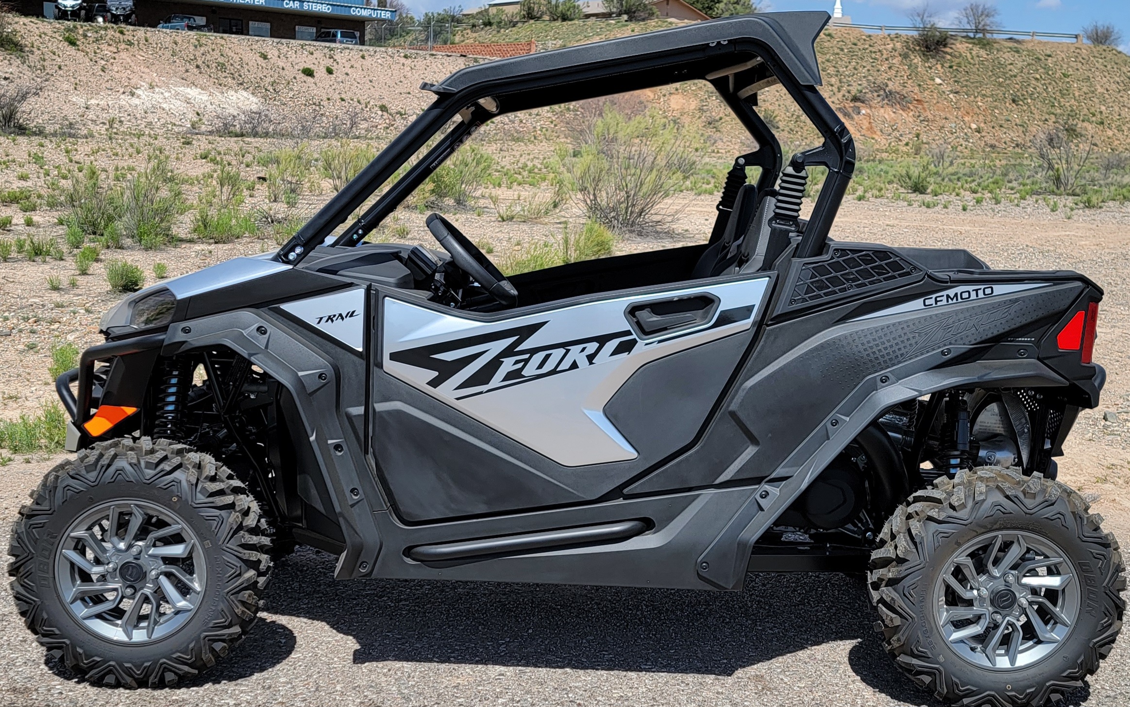 CFMoto ZForce 950 Trail Image