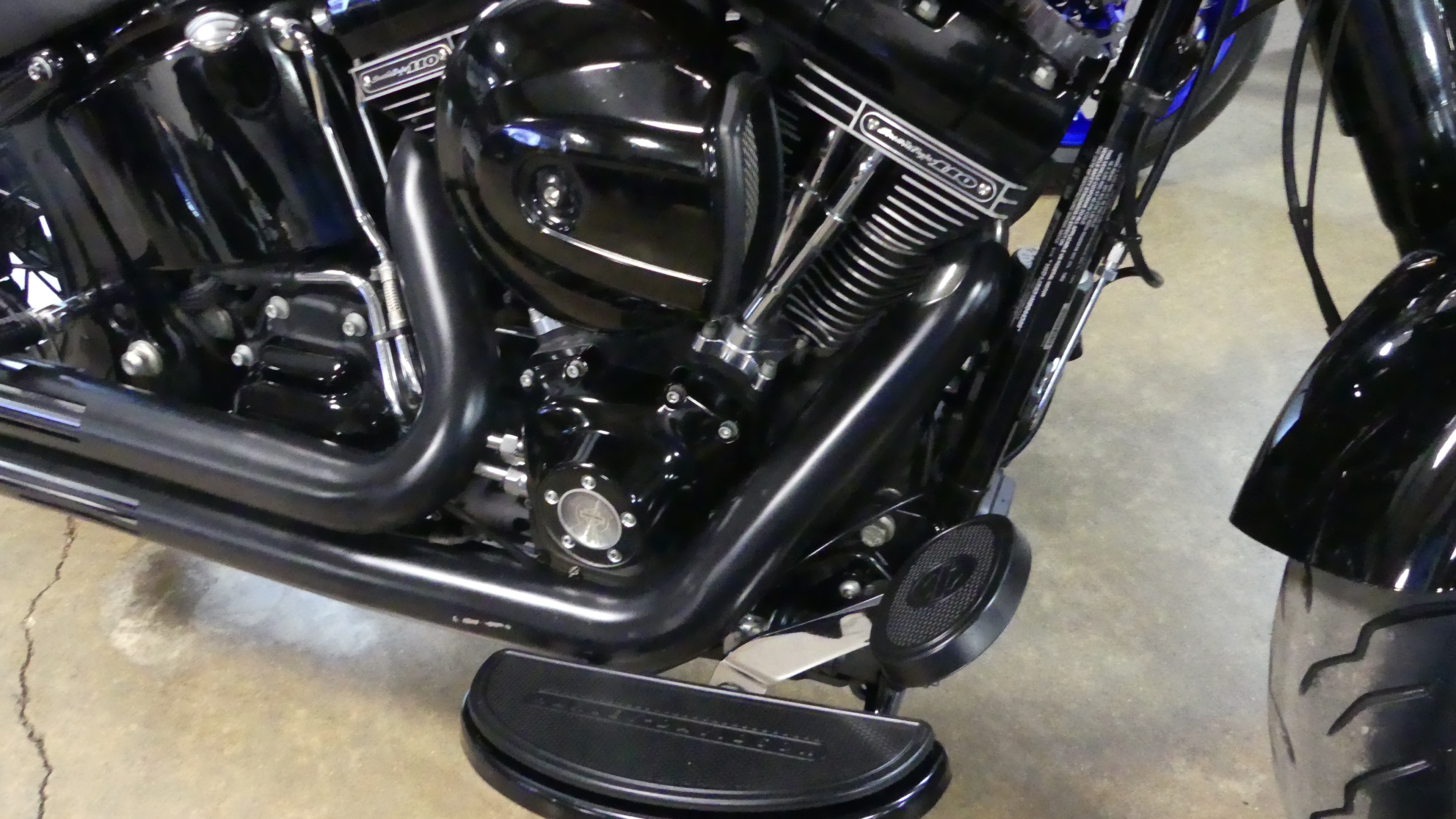 2017 Harley-Davidson® Softail Slim S - Photo 3