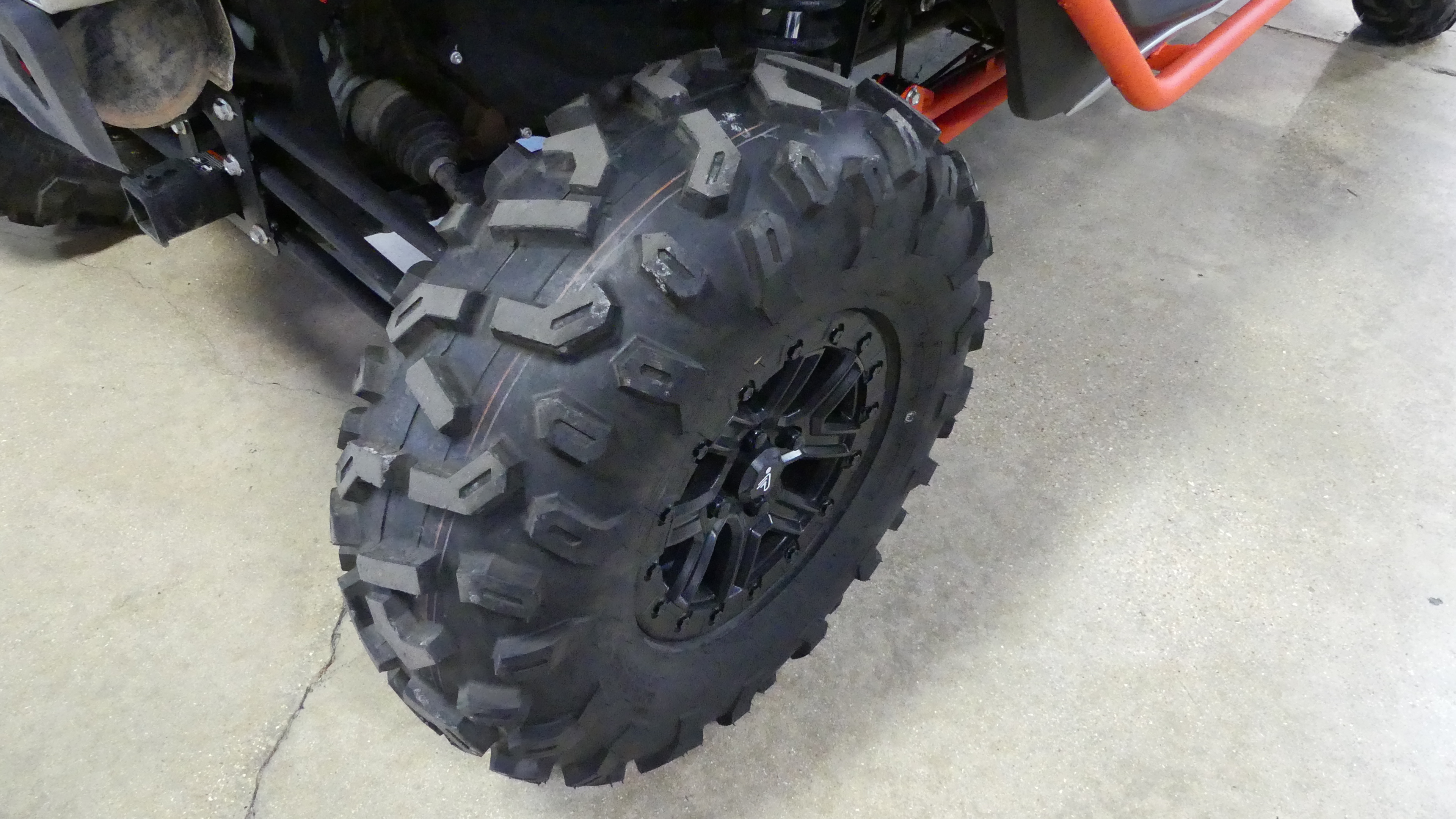 2024 Segway Powersports Villain SX10 S White / Red - Photo 5