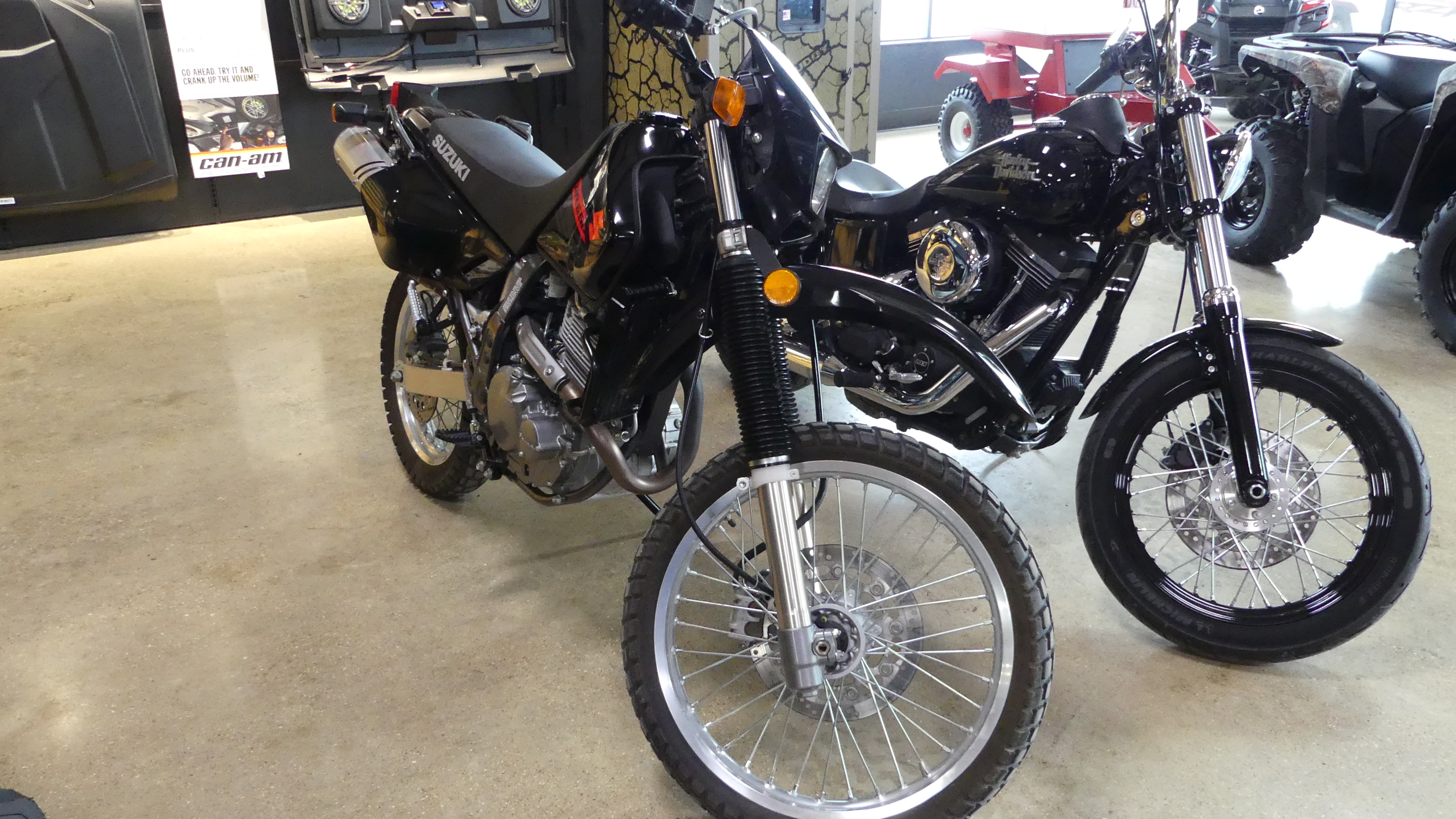 2019 Suzuki DR650S