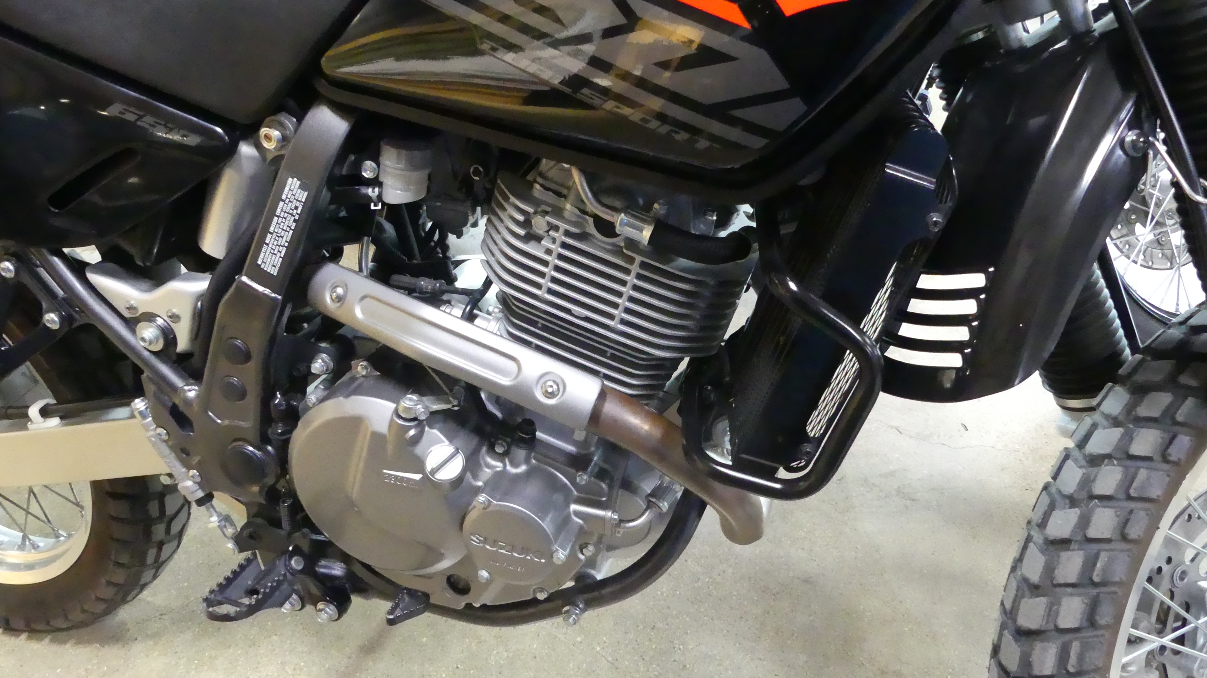 2019 Suzuki DR650S - Photo 3