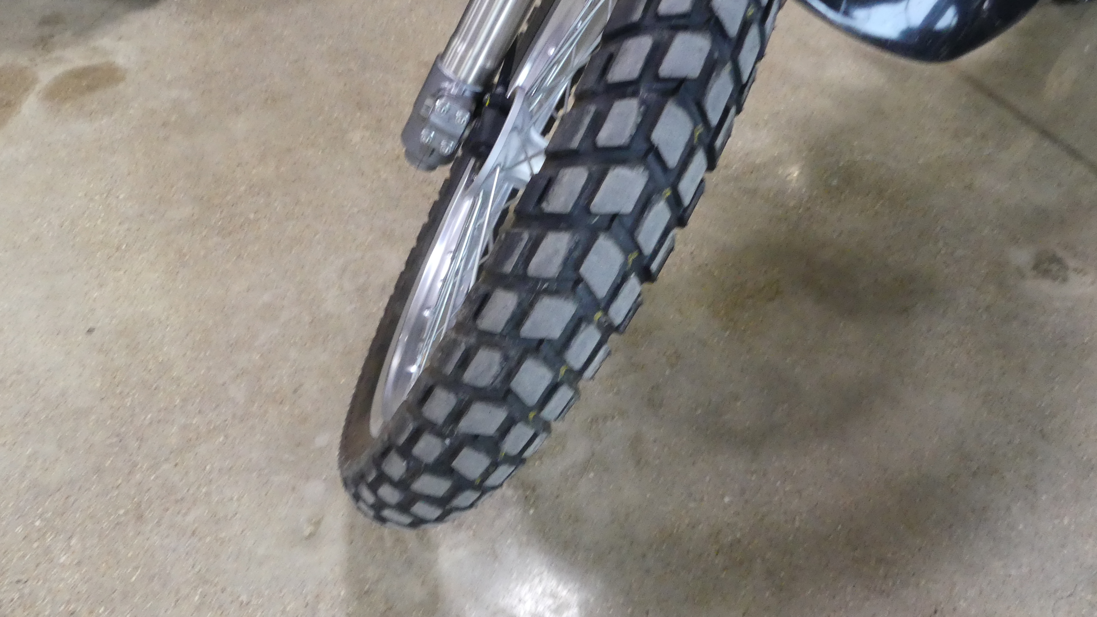 2019 Suzuki DR650S - Photo 10