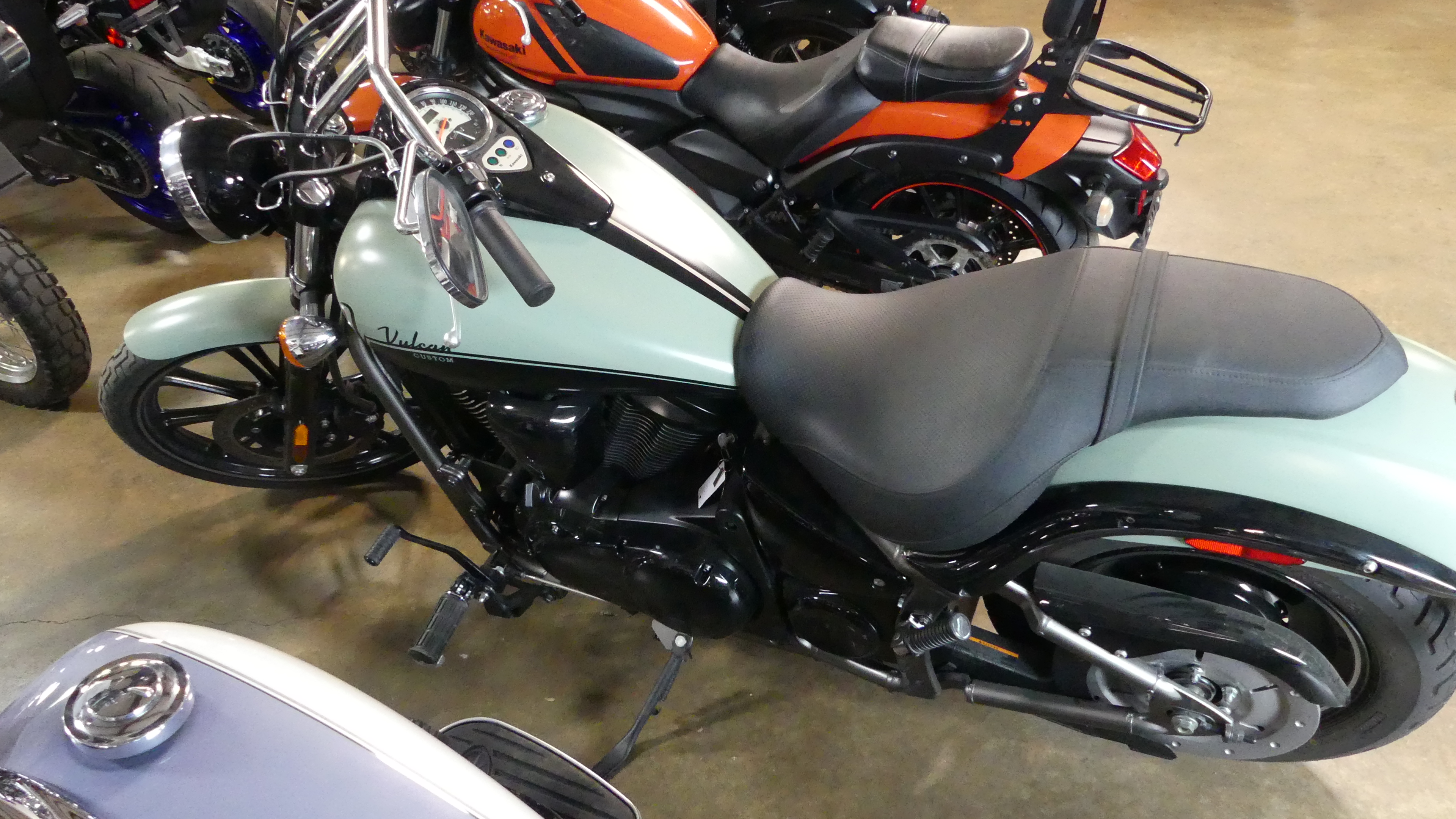 2023 Kawasaki Vulcan 900 Custom - Photo 7
