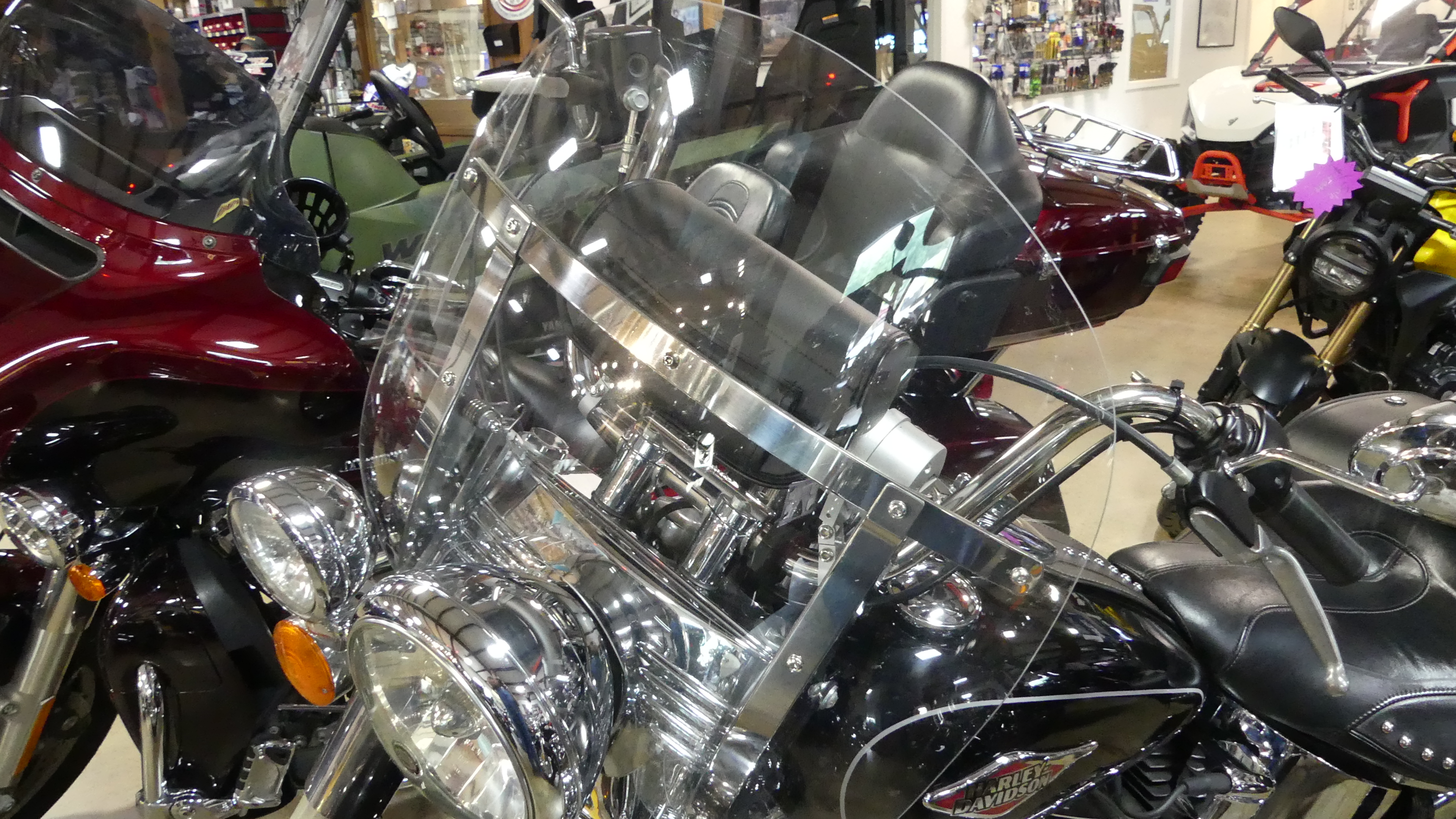 2015 Harley-Davidson® Heritage Softail® Classic - Photo 11