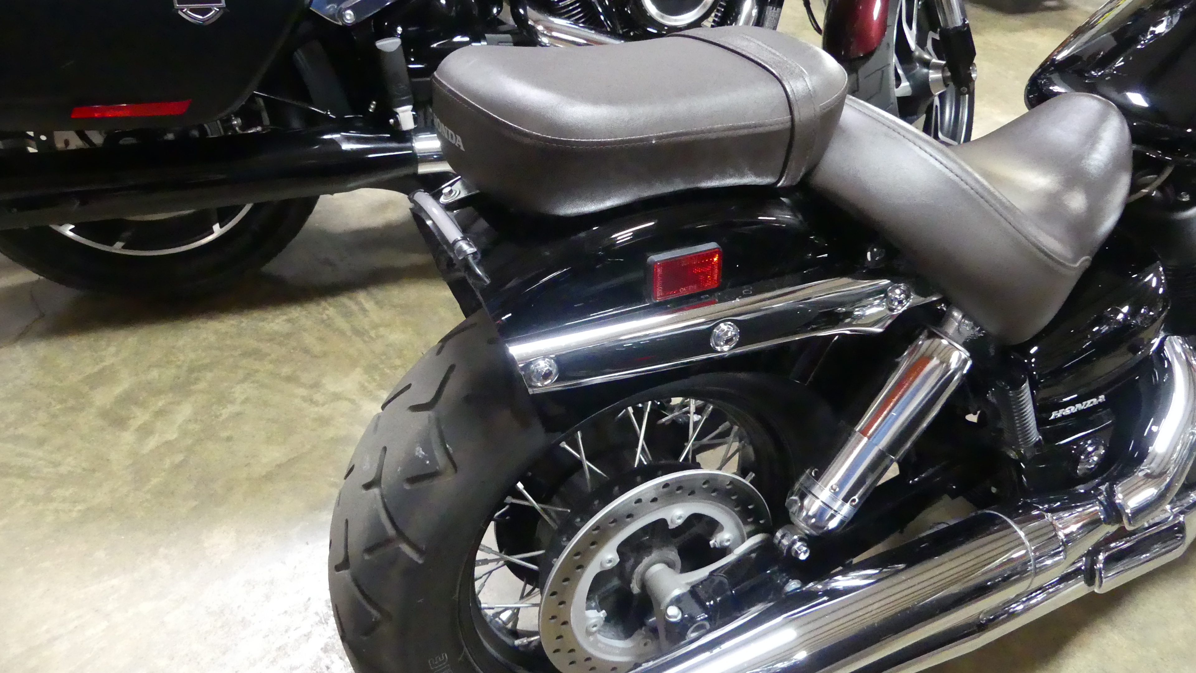 2024 Honda Shadow Aero® - Photo 5