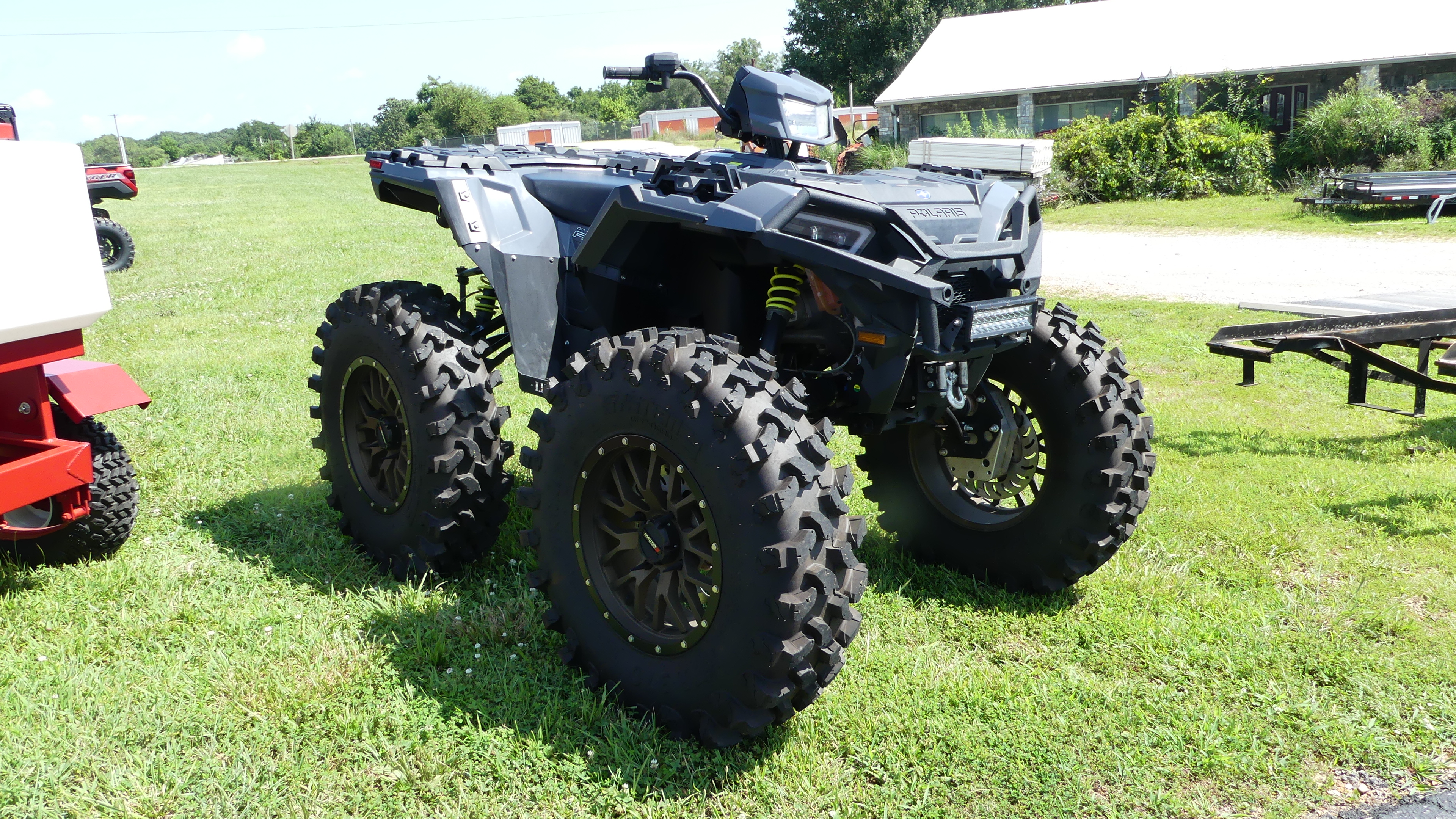 2020 Polaris Sportsman XP 1000 on Portals and 37s