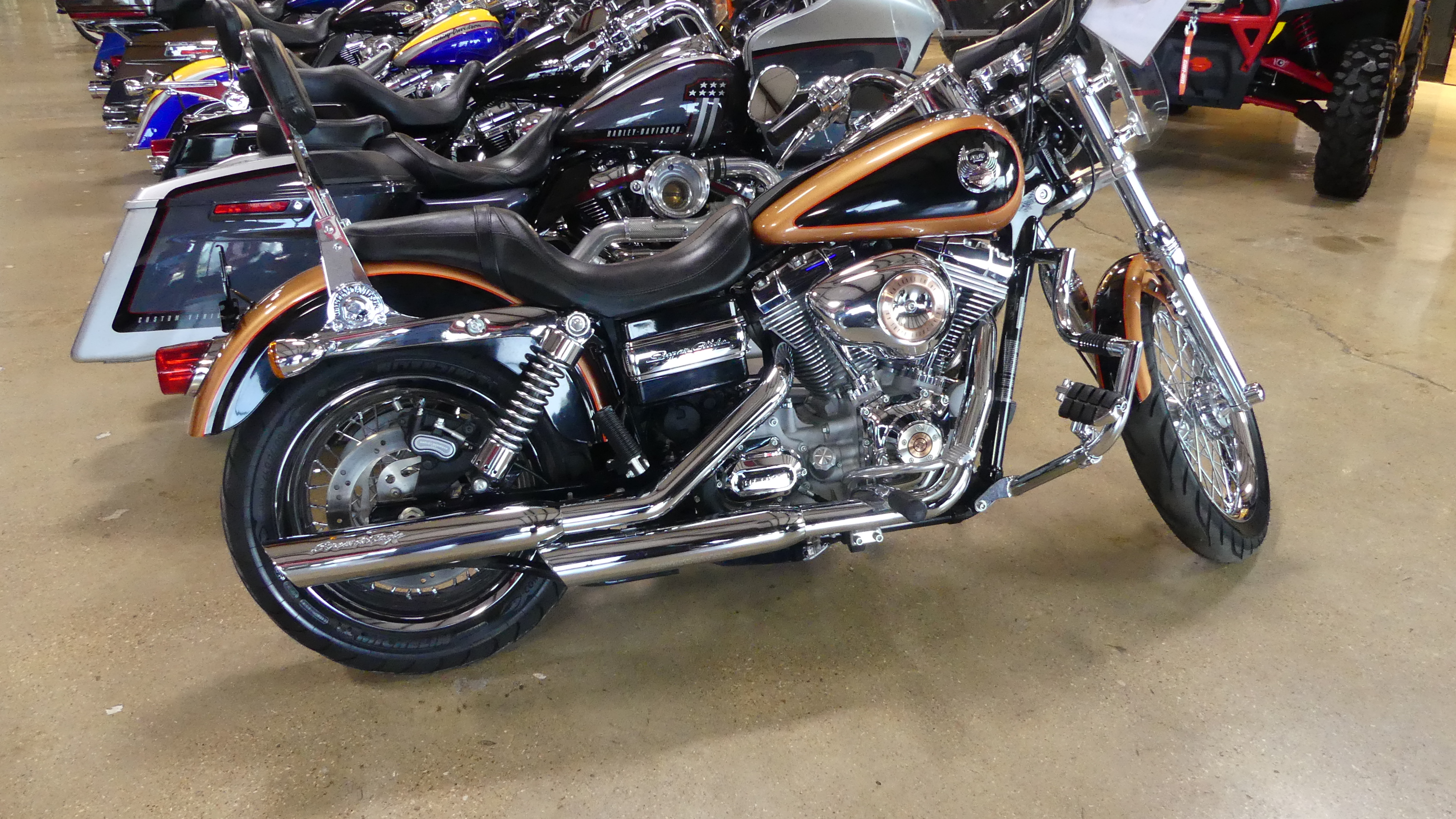 2008 Harley-Davidson® Dyna® Super Glide® Custom - Photo 7