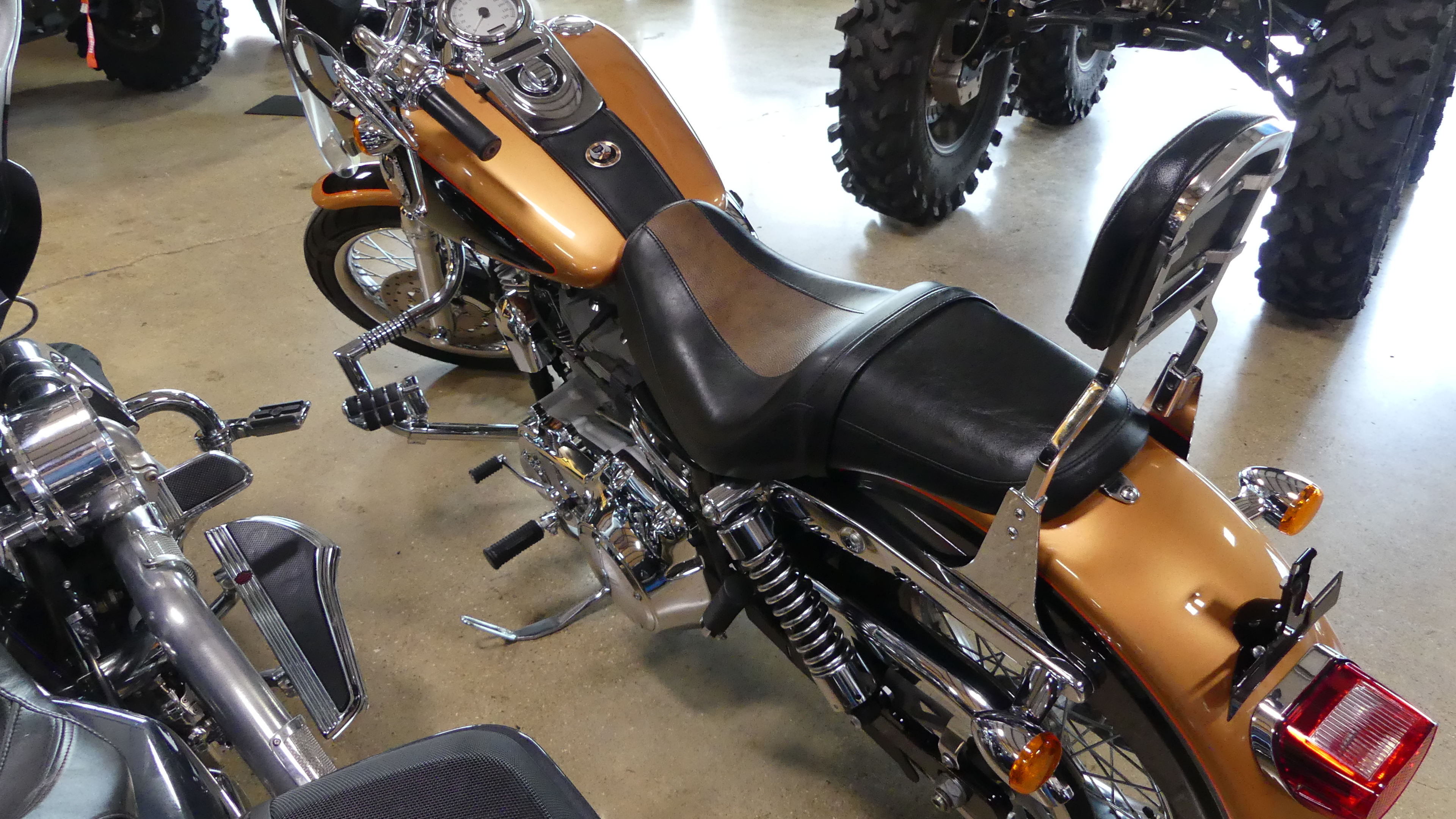 2008 Harley-Davidson® Dyna® Super Glide® Custom - Photo 8