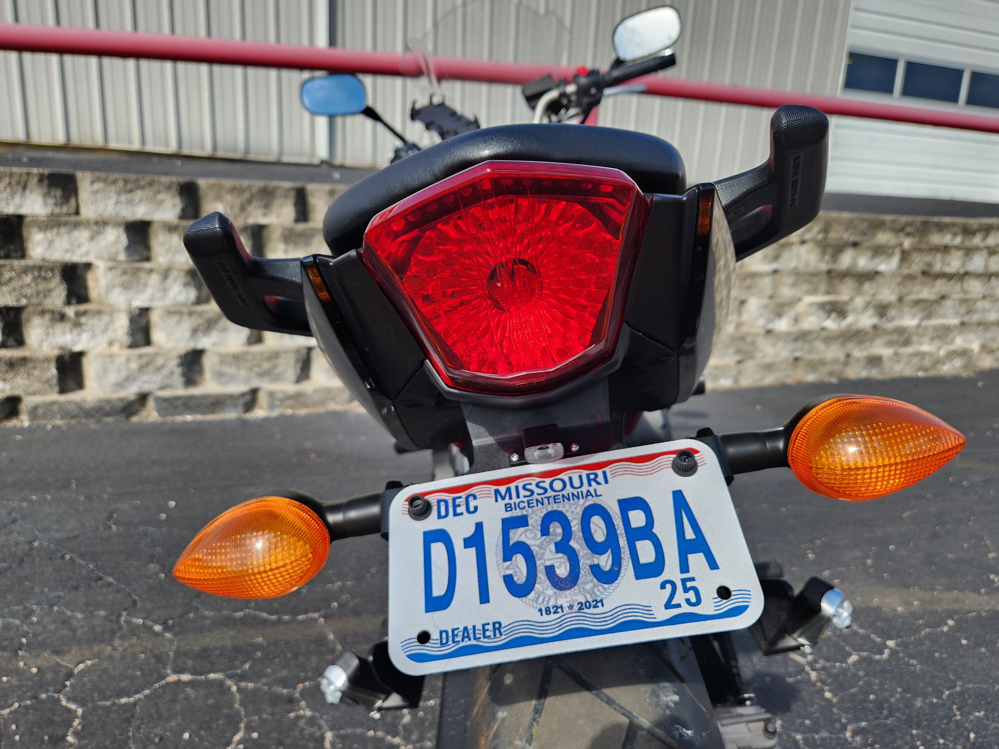 2015 Yamaha FZ6R - Photo 9