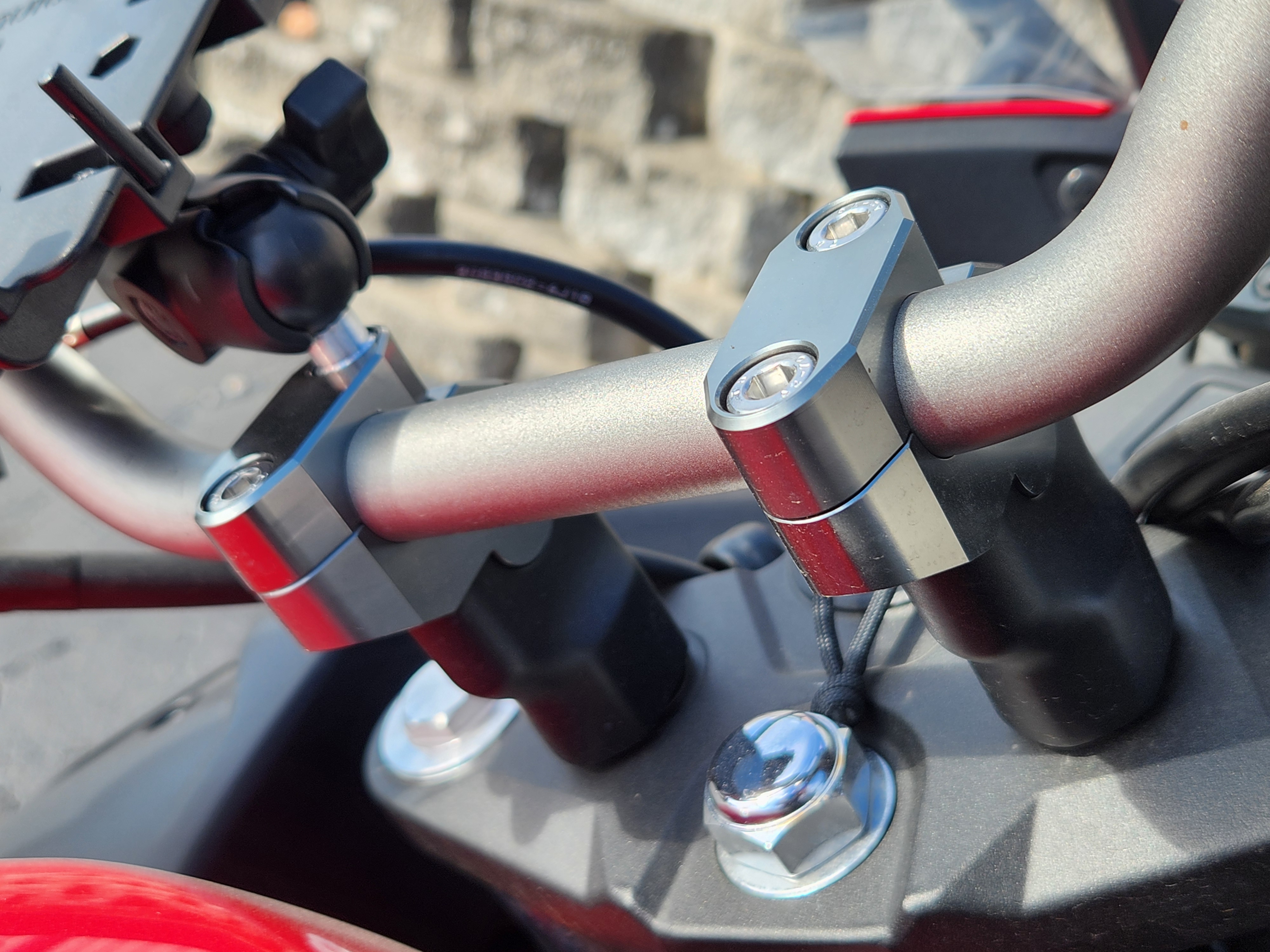 2015 Yamaha FZ6R - Photo 10