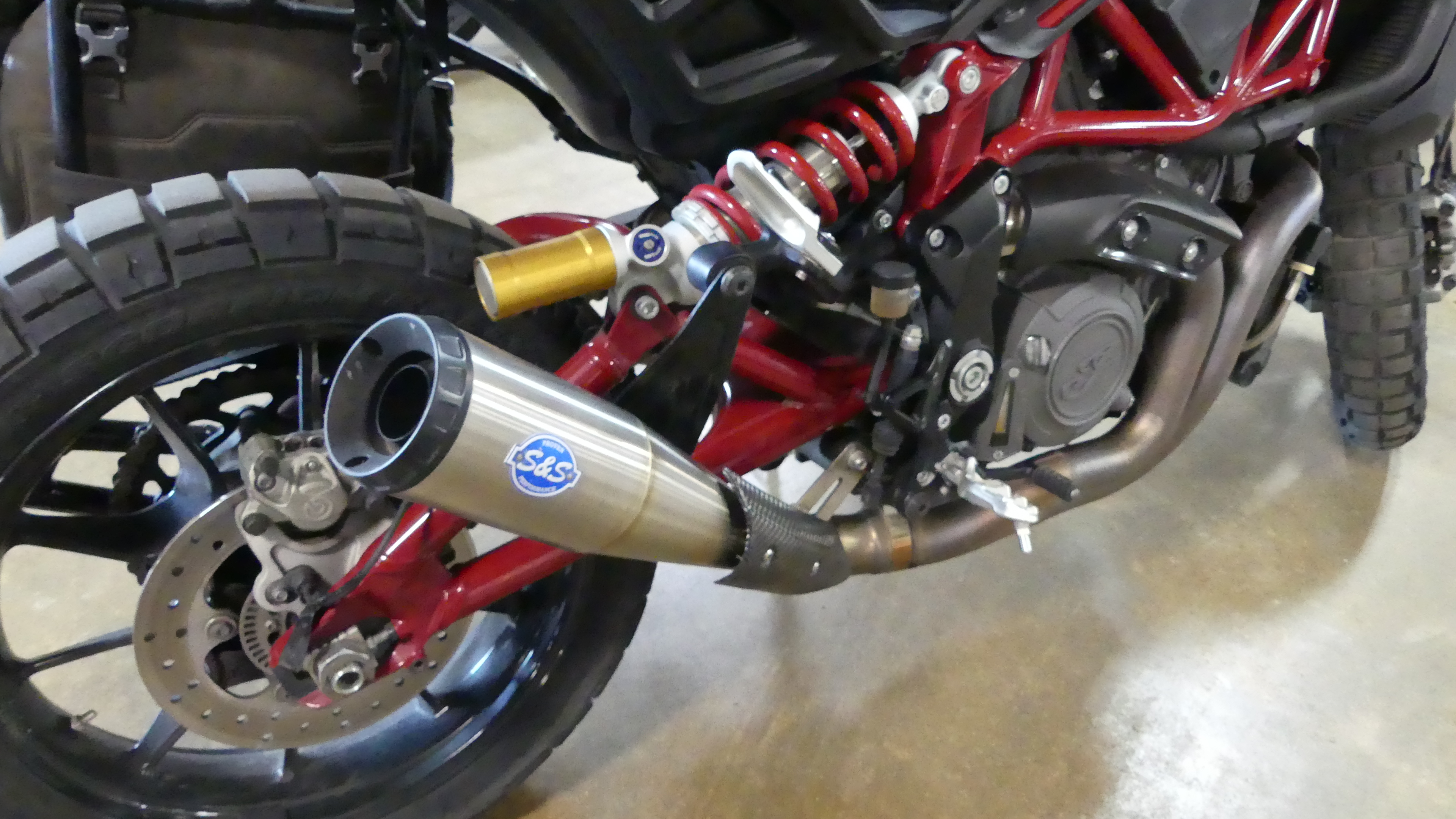 2019 Indian Motorcycle FTR™ 1200 S - Photo 4