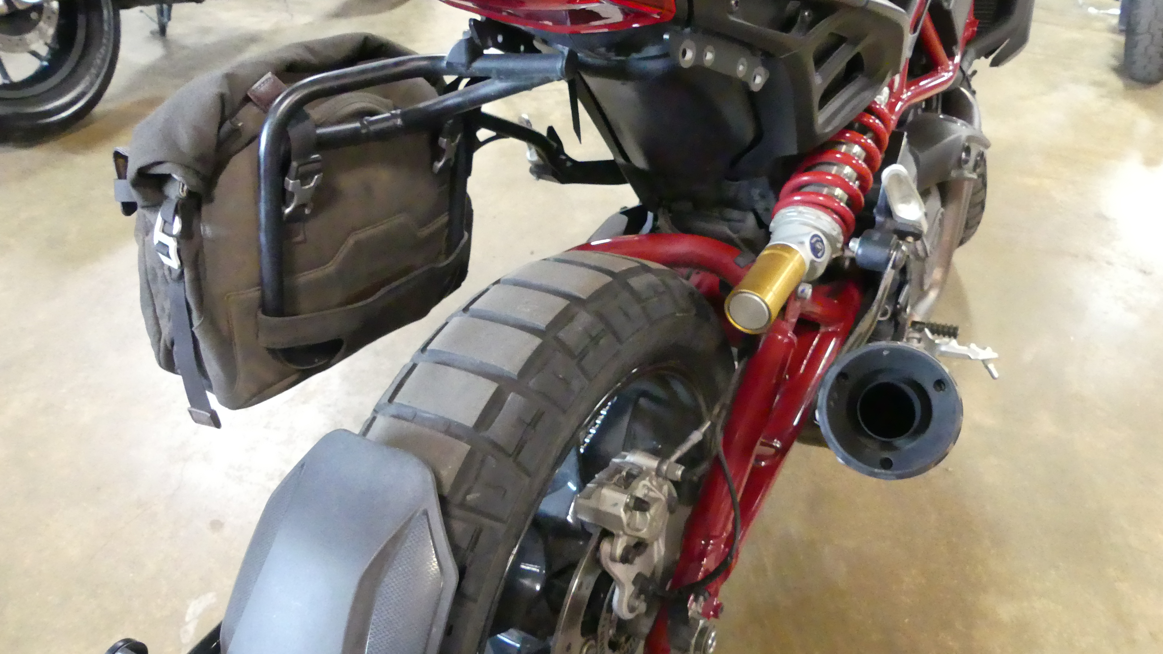 2019 Indian Motorcycle FTR™ 1200 S - Photo 5