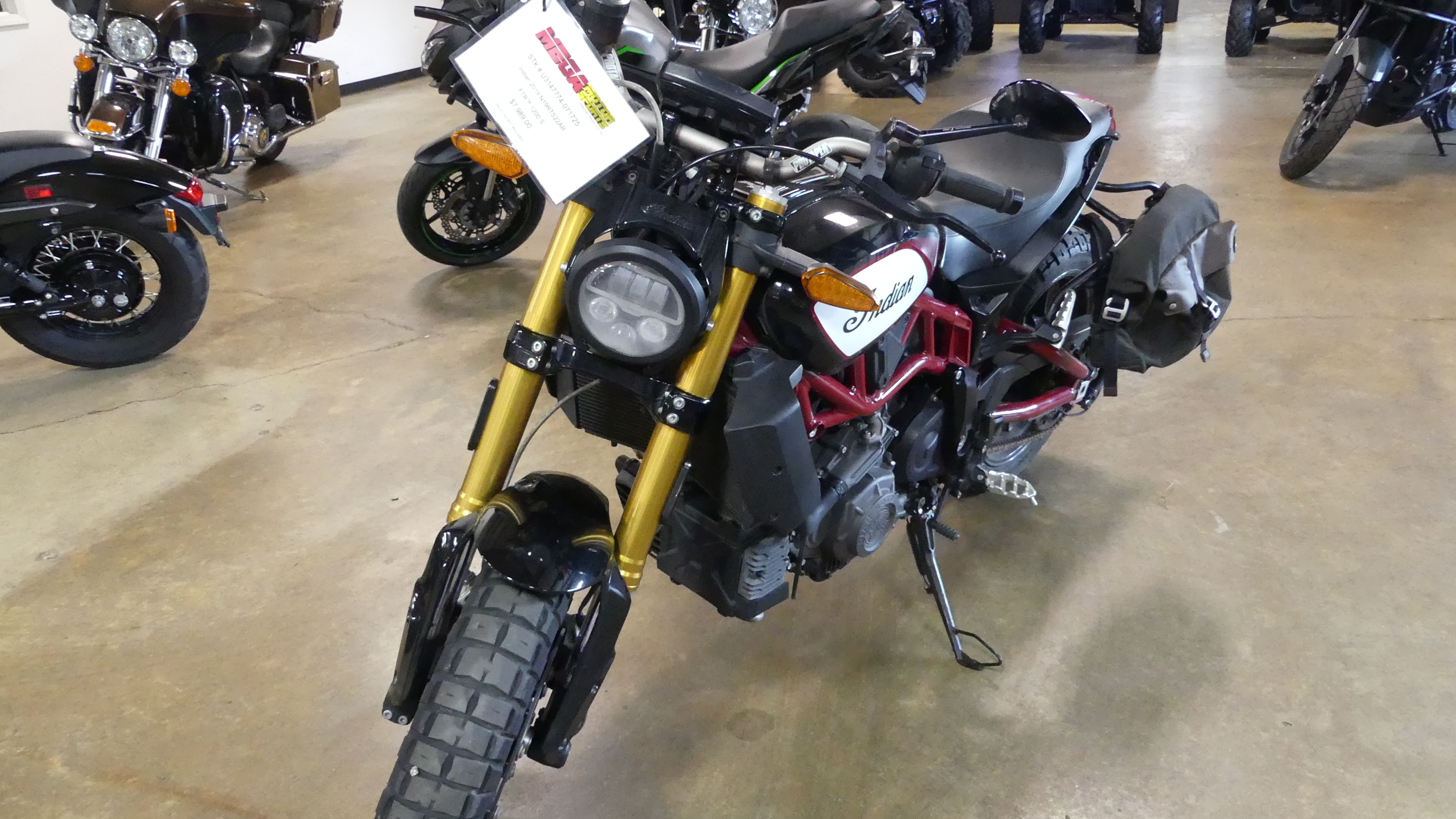 2019 Indian Motorcycle FTR™ 1200 S - Photo 9