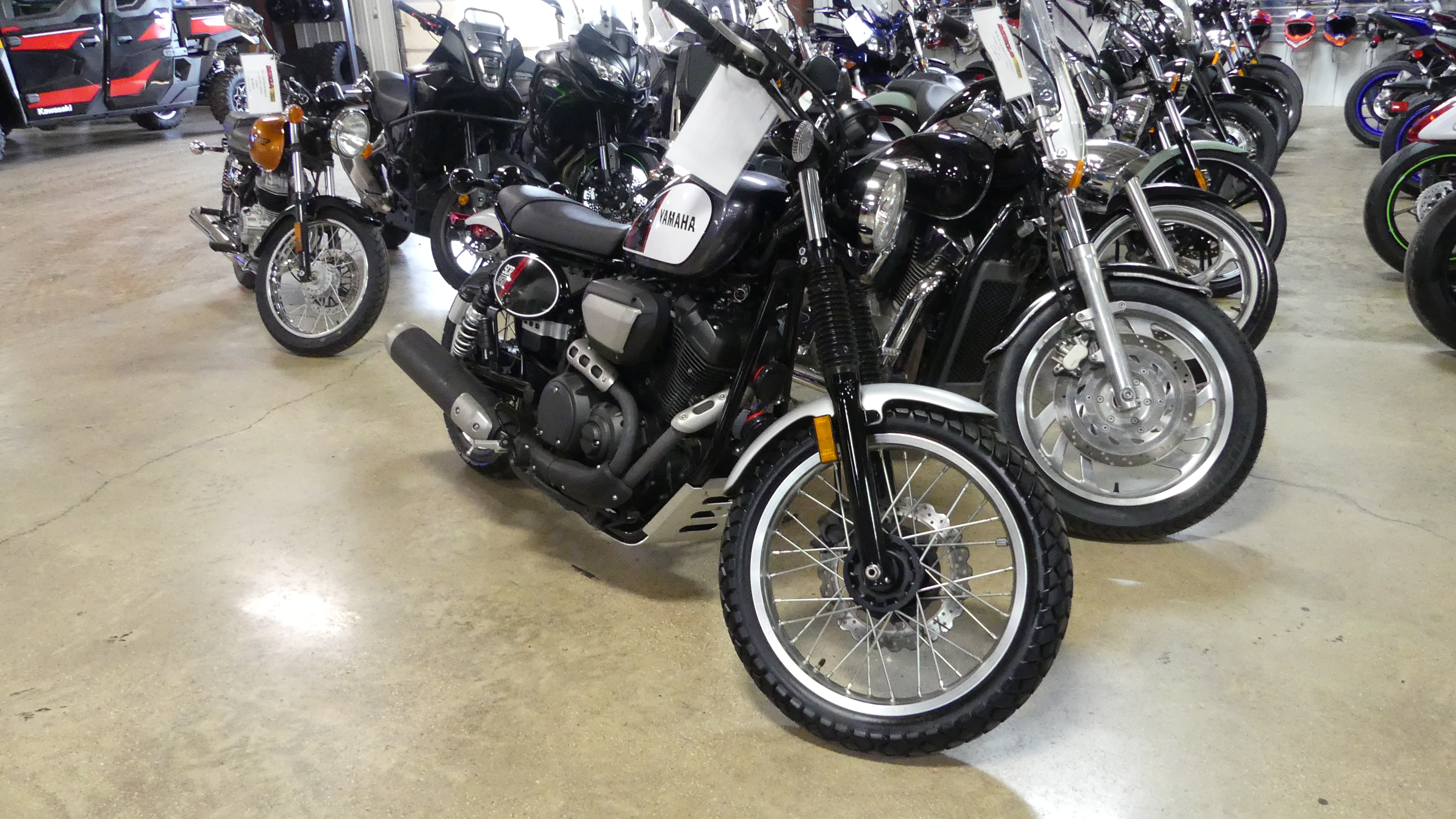 2017 Yamaha SCR950