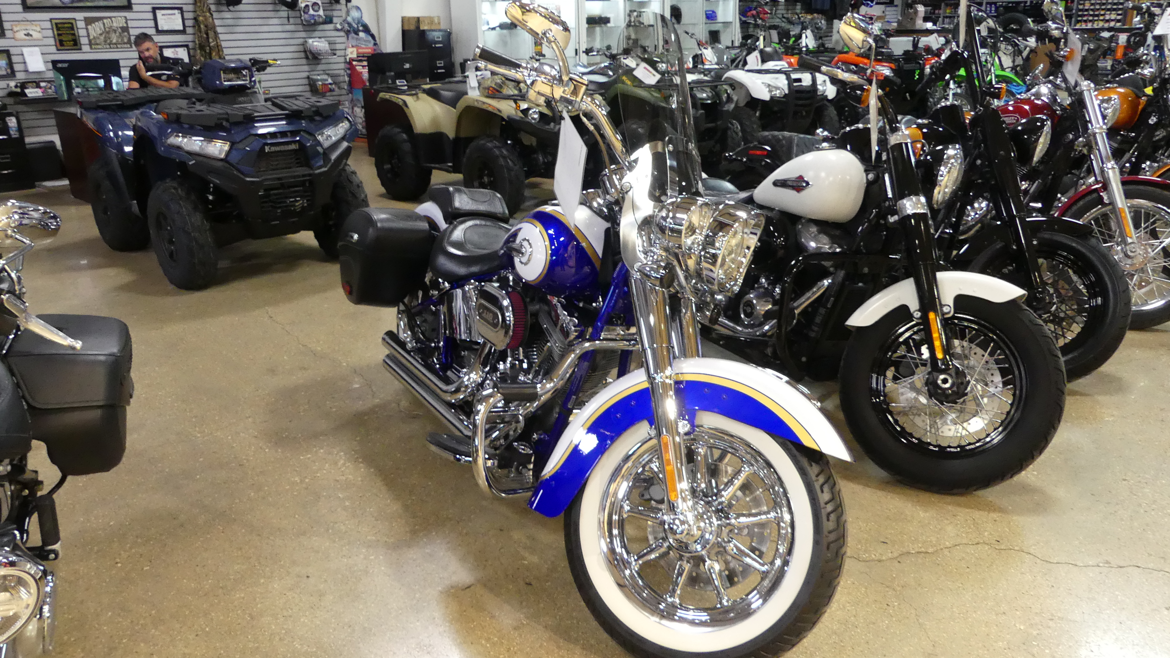 2014 Harley-Davidson® CVO™ Softail® Deluxe