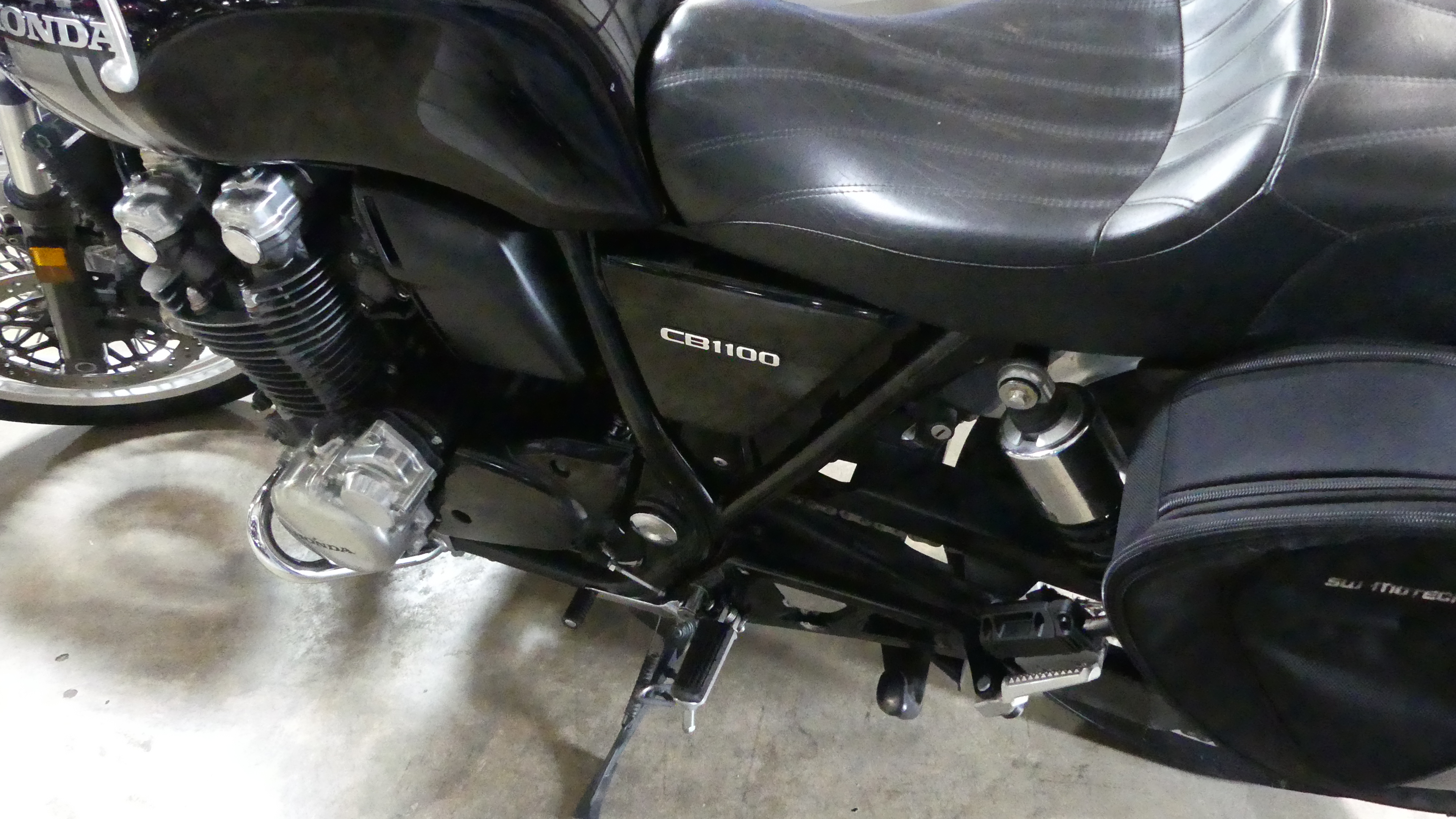 2014 Honda CB1100 - Photo 8