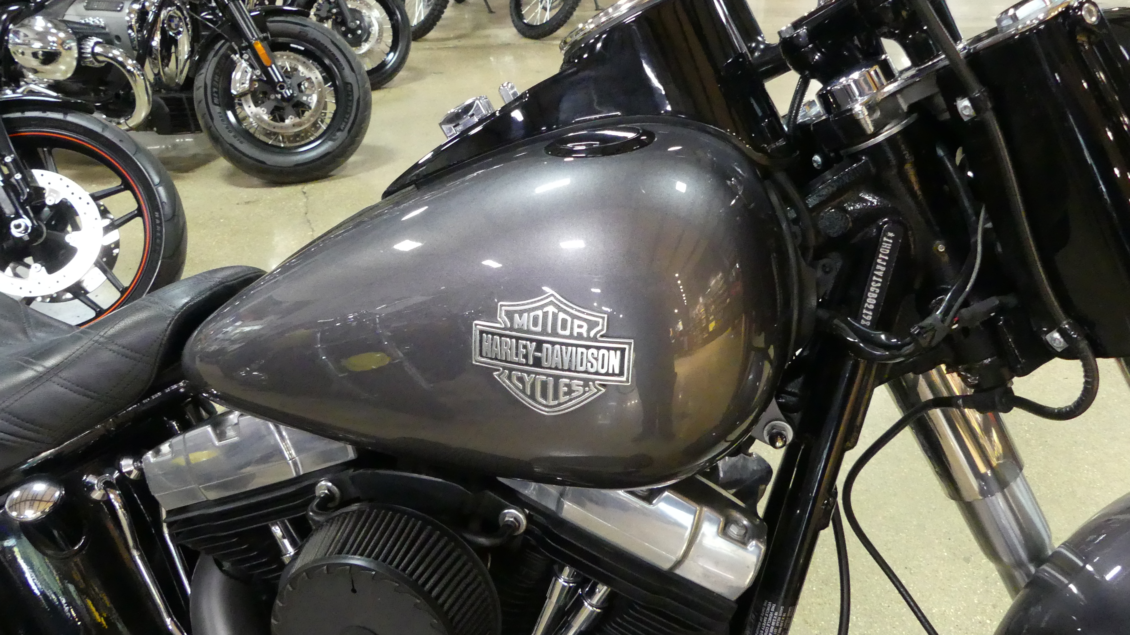 2016 Harley-Davidson® Softail Slim® - Photo 2