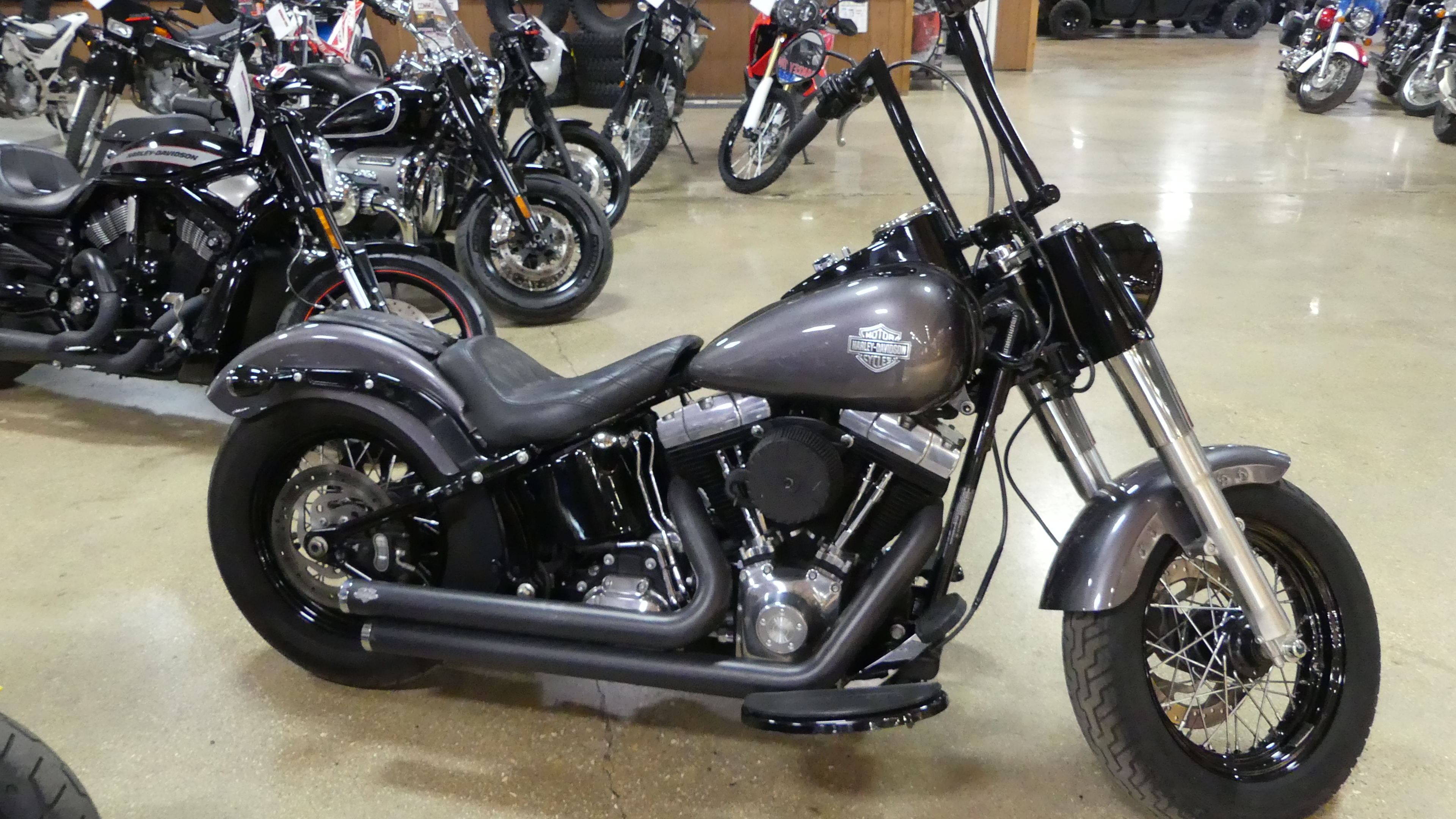 2016 Harley-Davidson® Softail Slim® - Photo 4