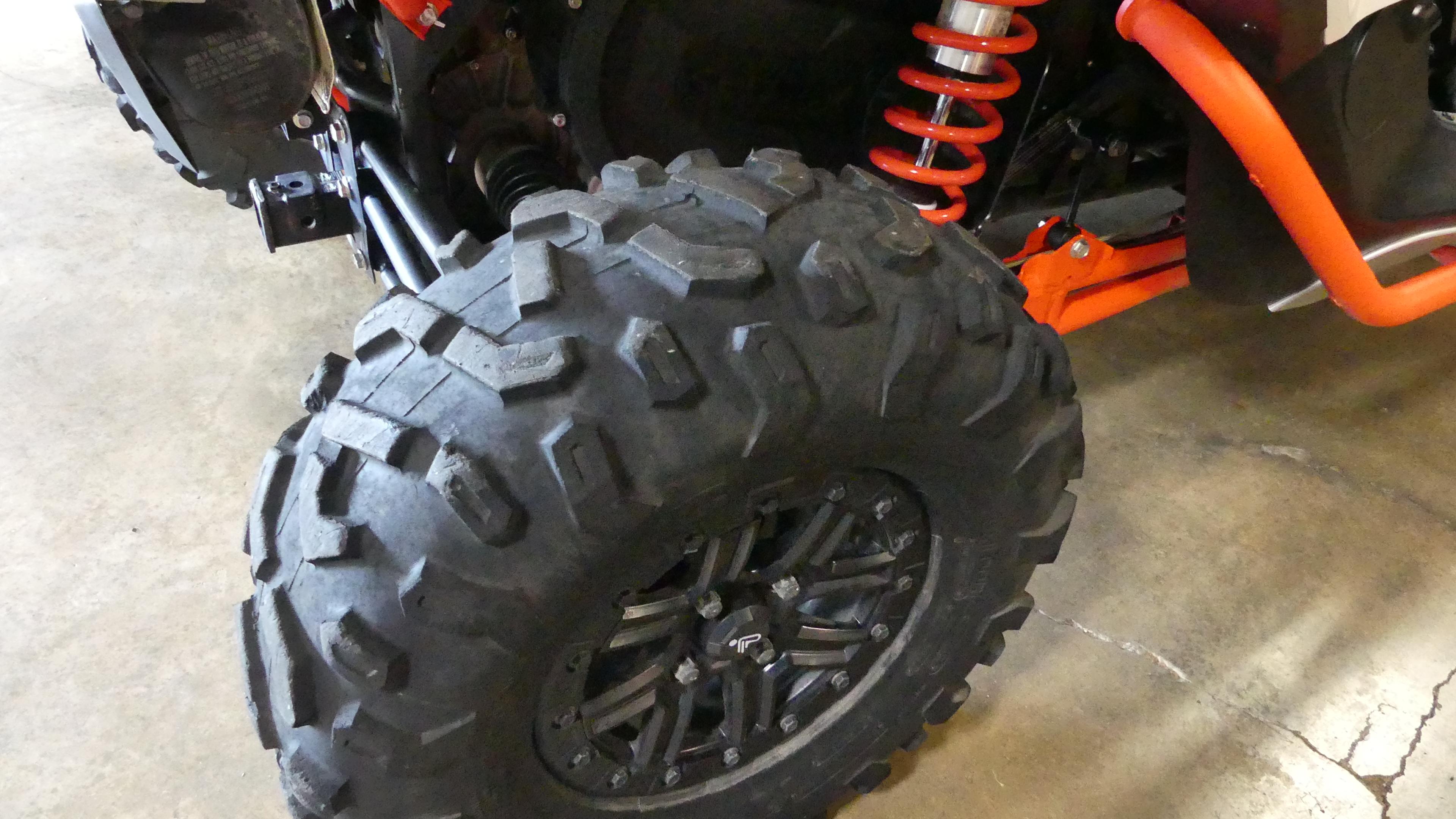 2023 Segway Powersports Villain SX10 X - Photo 6