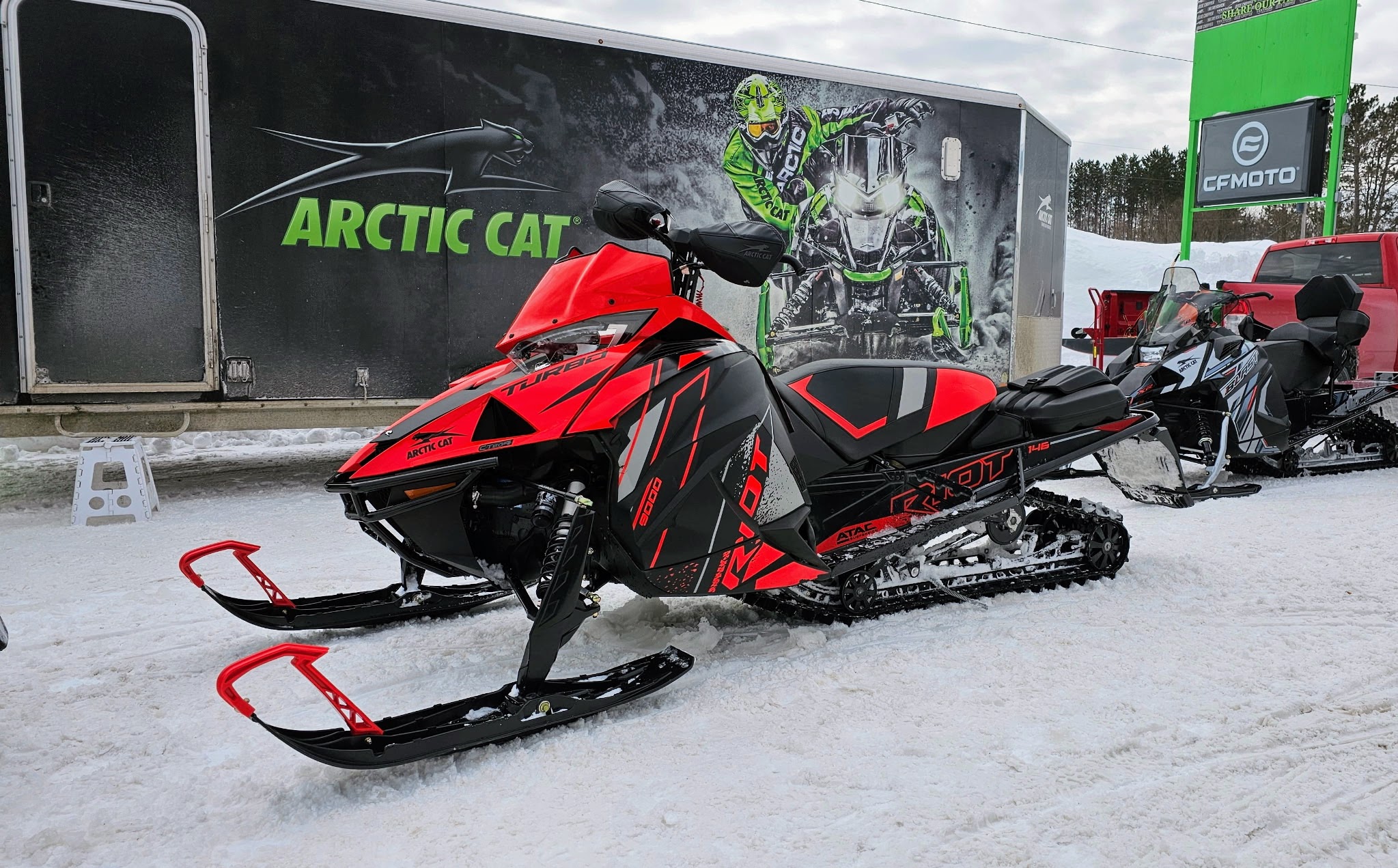 Snowmobile from Arctic Cat Munising Motor Sports Shingleton, MI
