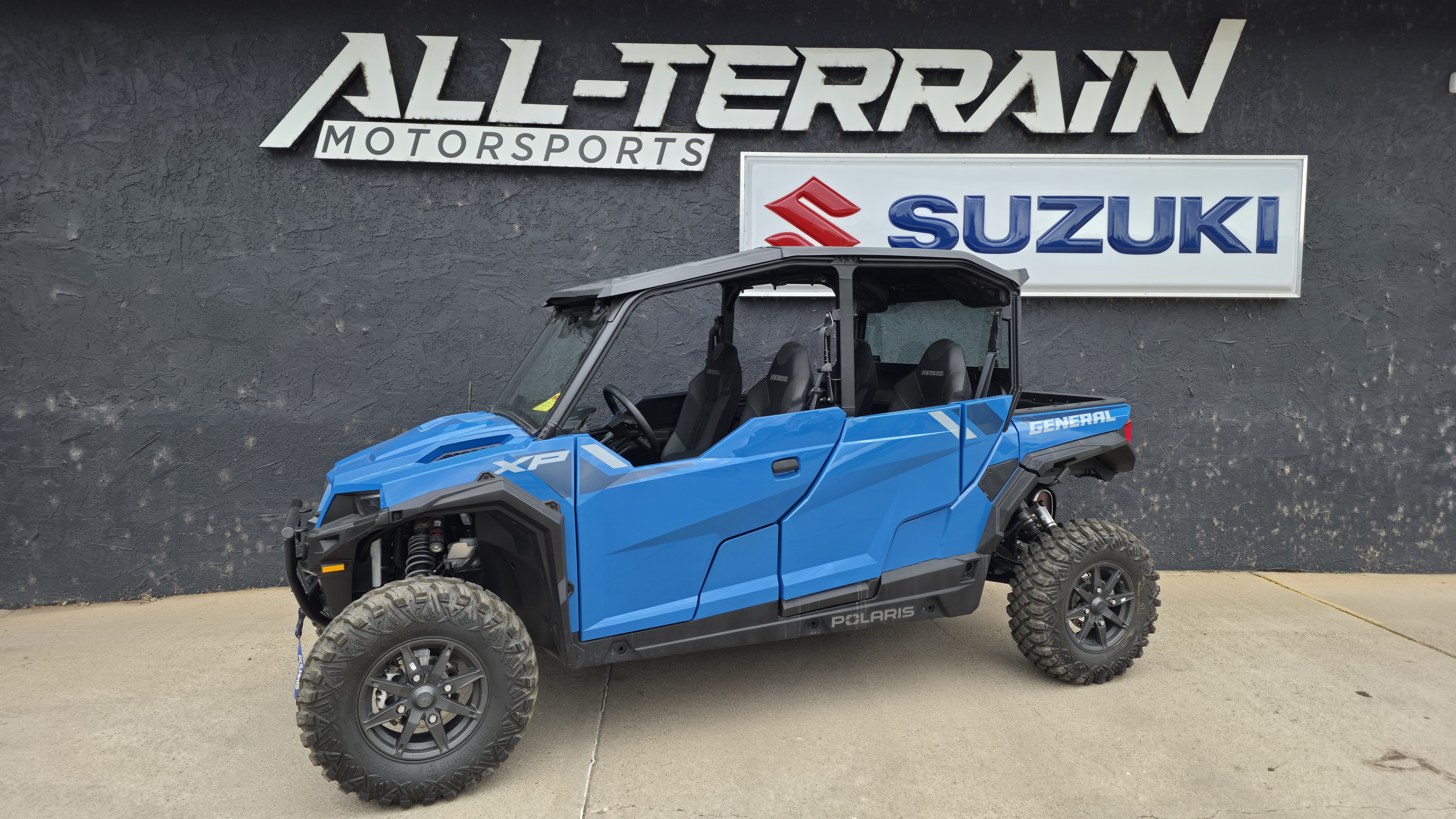 New 2026 Polaris GENERAL XP 4 1000 Ultimate - Earth Blue- DEMO